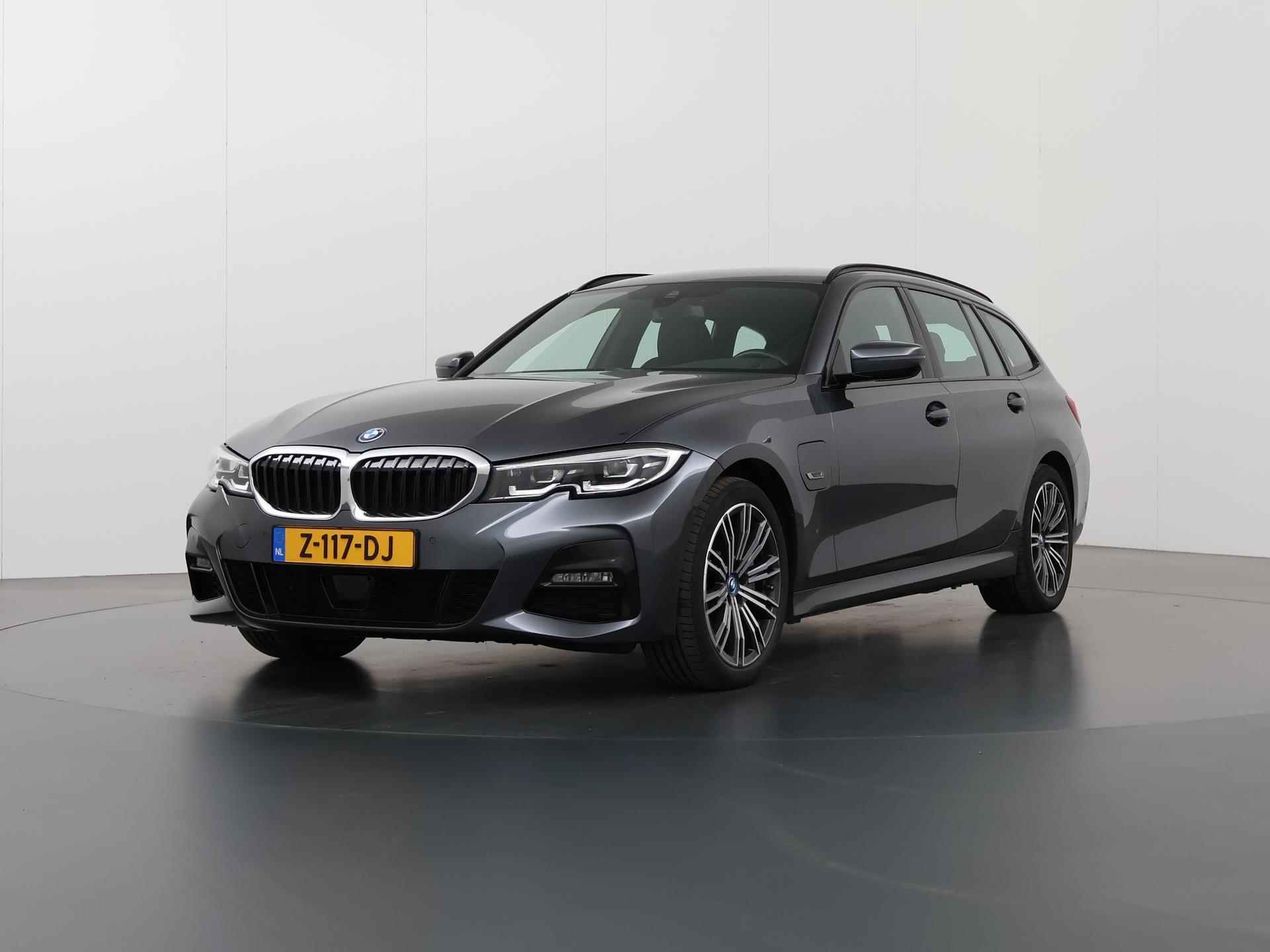 BMW 3-serie Touring 330e Business Edition Plus M-Sport | Trekhaak wegklapbaar | Sportstoelen | Digitaal Dashboard | Apple Car Play | Stoel/Stuurverwarming | Parkeercamera - 52/52