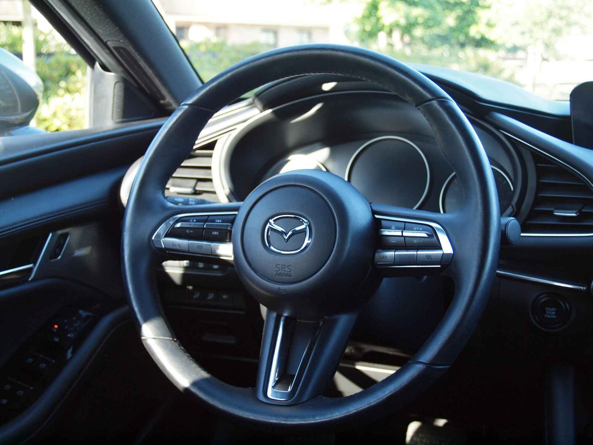 Mazda 3 2.0 e-SkyActiv-X M Hybrid 180 Comfort met Bose | Automaat | Camera | Navi | Cruise Control | Climate Control | - 16/35