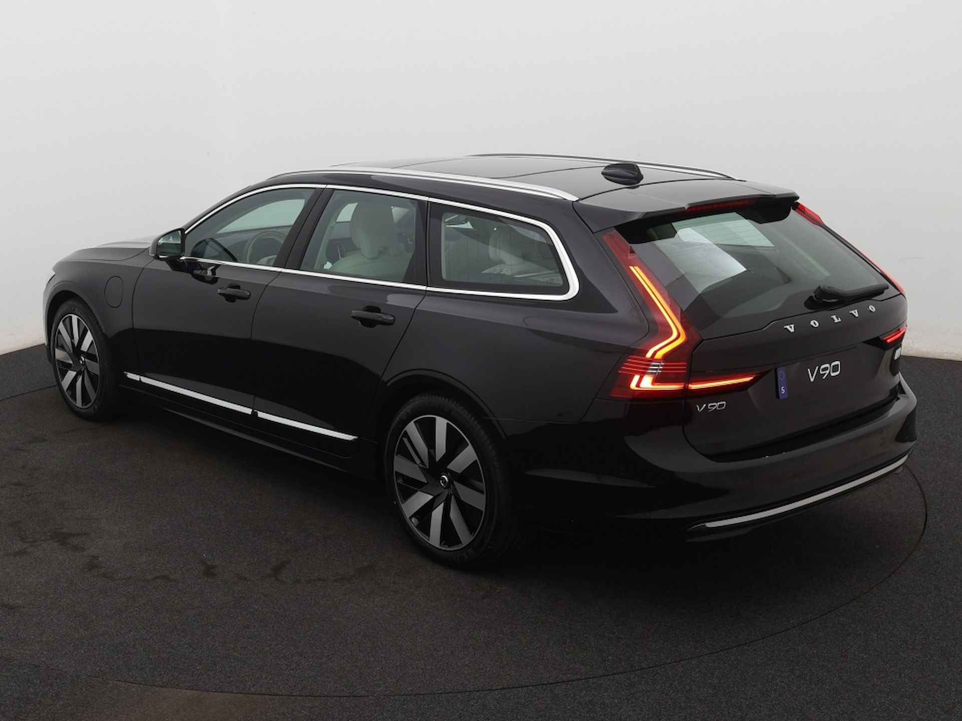 Volvo V90 2.0 T6 AWD Ultimate Bright - 3/36