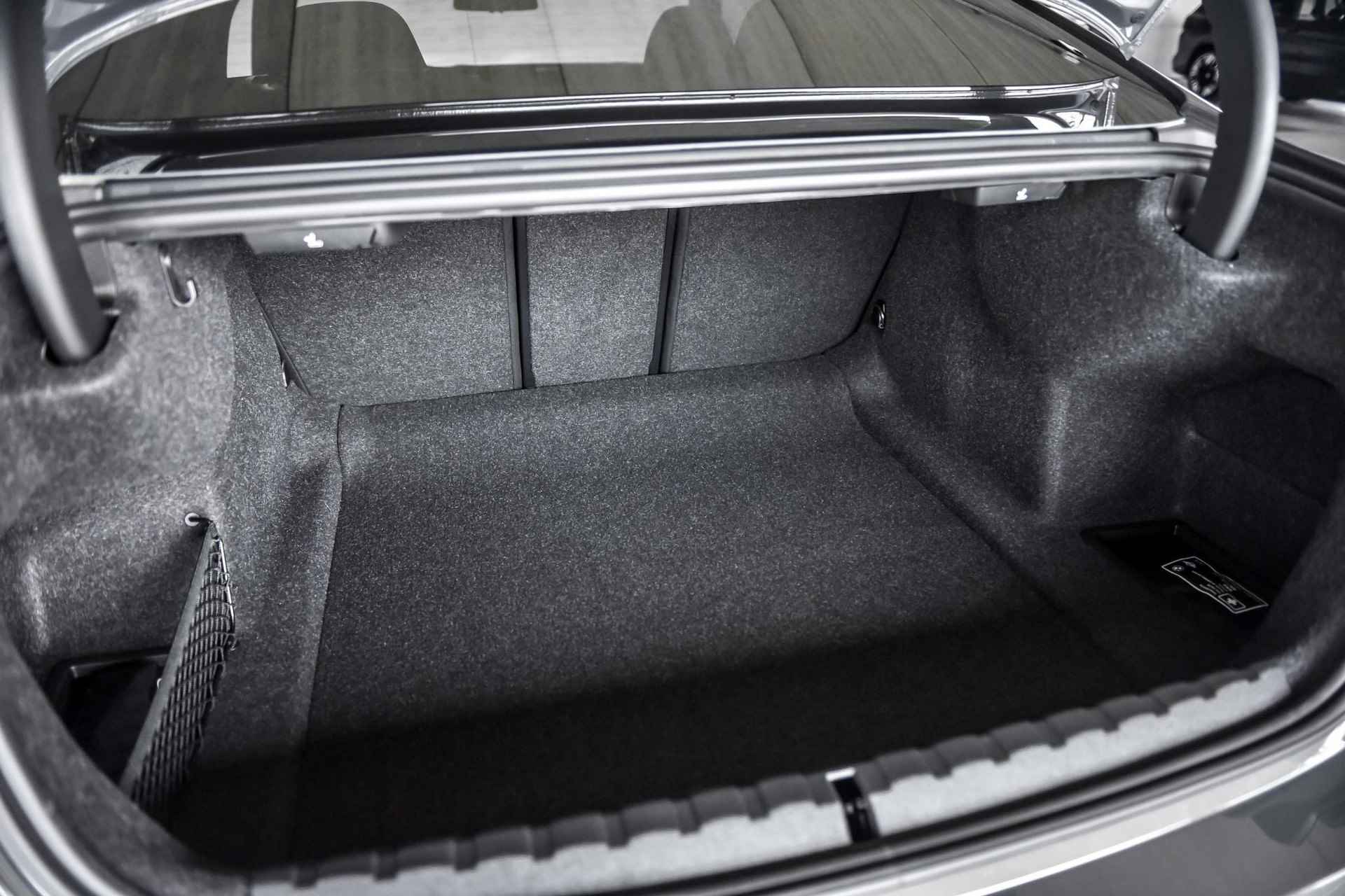 BMW 4 Serie Coupé 420i High Executive | Elektrisch bediend glazen schuif-/kanteldak | Driving Assistant - 9/24