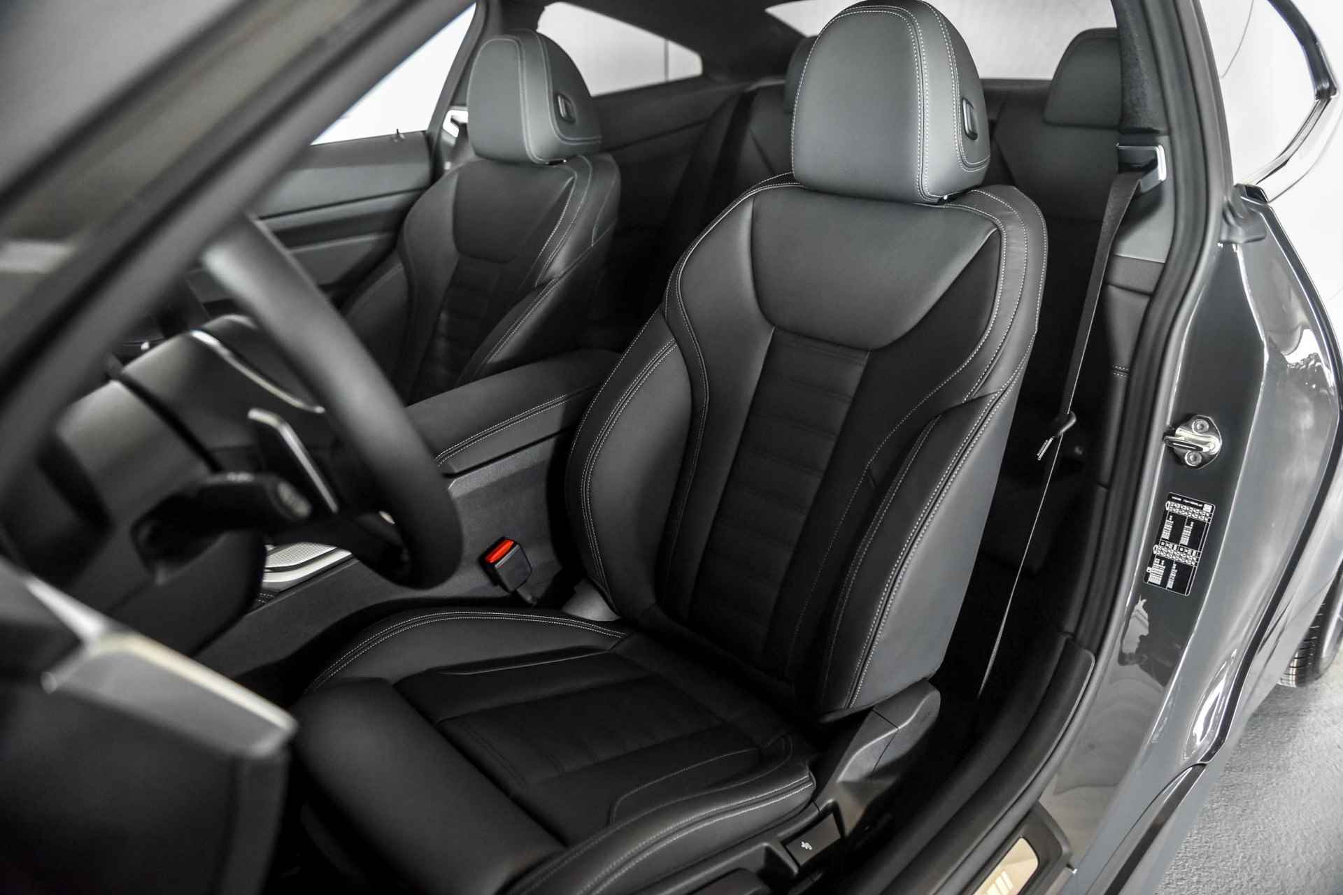 BMW 4 Serie Coupé 420i High Executive | Elektrisch bediend glazen schuif-/kanteldak | Driving Assistant - 13/24