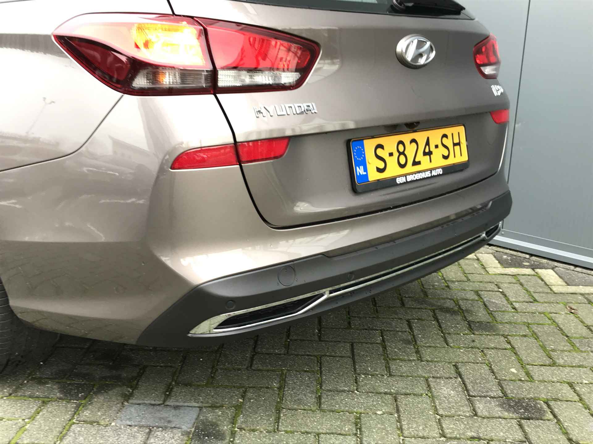 Hyundai i30 Wagon 1.0 T-GDI 120pk MHEV Comfort Smart | Camera | Climate | Keyless | NL. Auto | Full Led | Navigatie | 16" Lichtmetaal | Park - 6/26