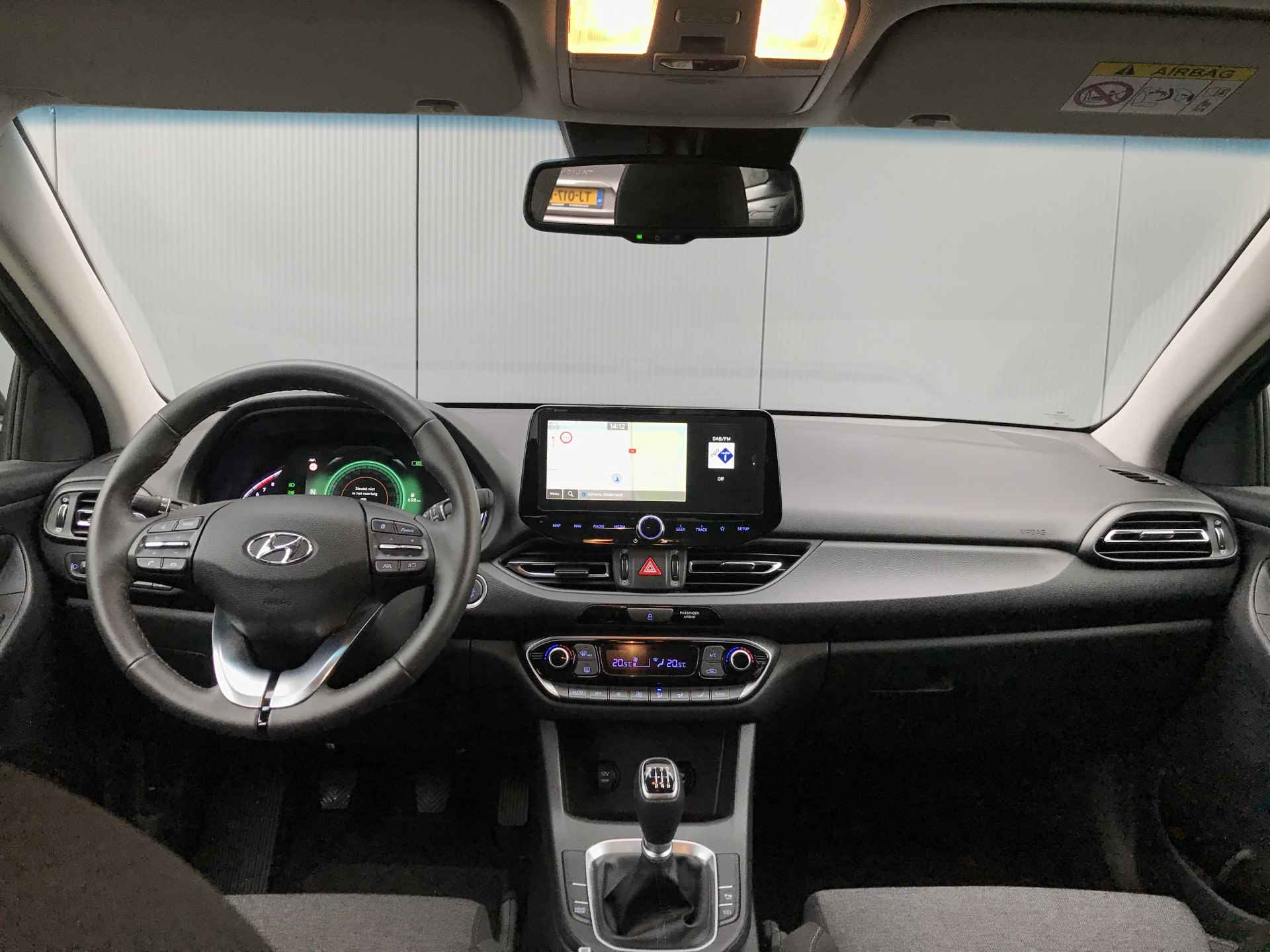Hyundai i30 Wagon 1.0 T-GDI 120pk MHEV Comfort Smart | Camera | Climate | Keyless | NL. Auto | Full Led | Navigatie | 16" Lichtmetaal | Park - 15/26