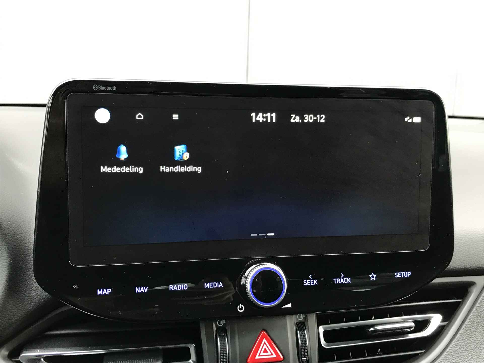 Hyundai i30 Wagon 1.0 T-GDI 120pk MHEV Comfort Smart | Camera | Climate | Keyless | NL. Auto | Full Led | Navigatie | 16" Lichtmetaal | Park - 24/26