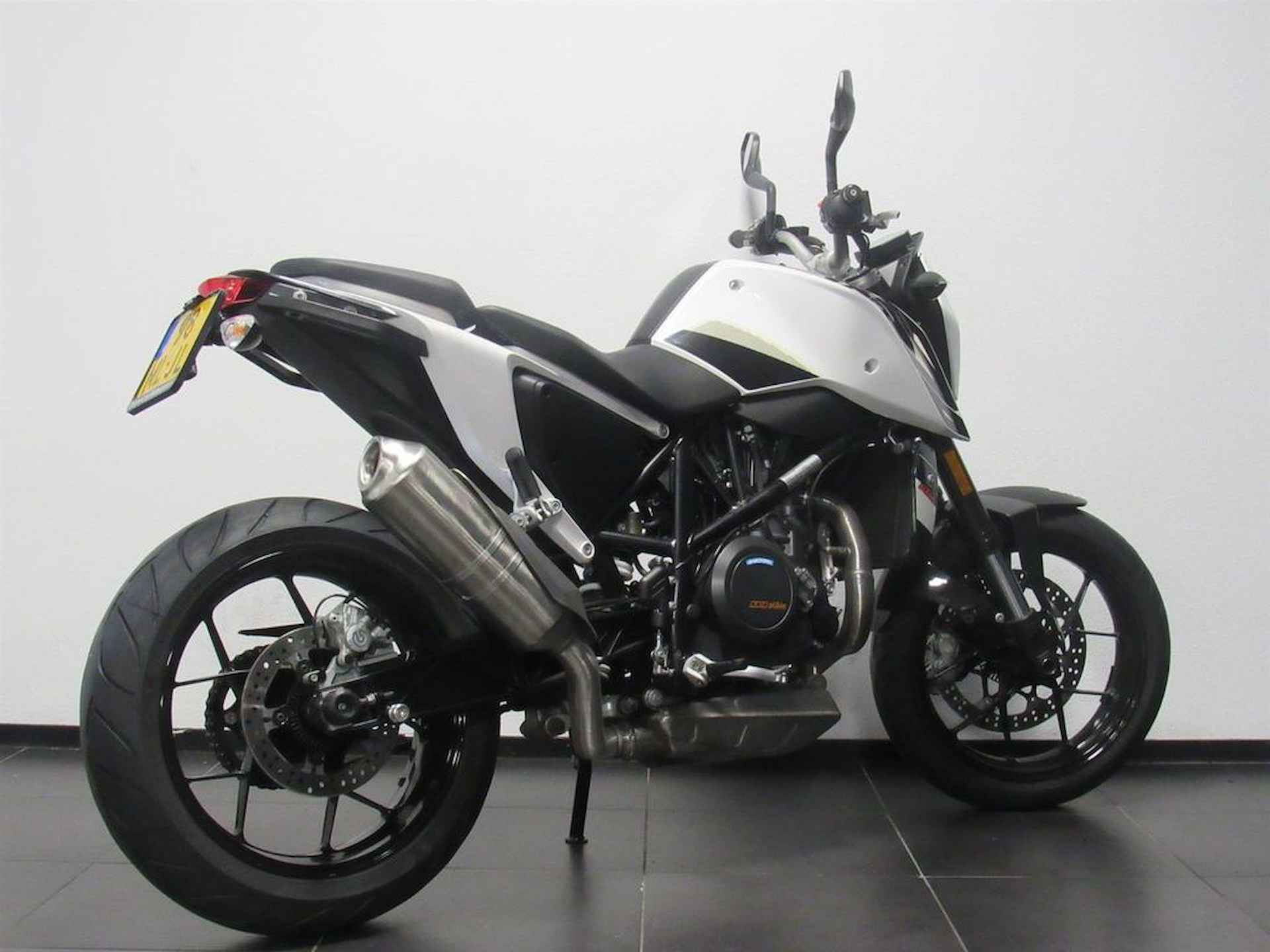 KTM 690 DUKE ABS - 6/6