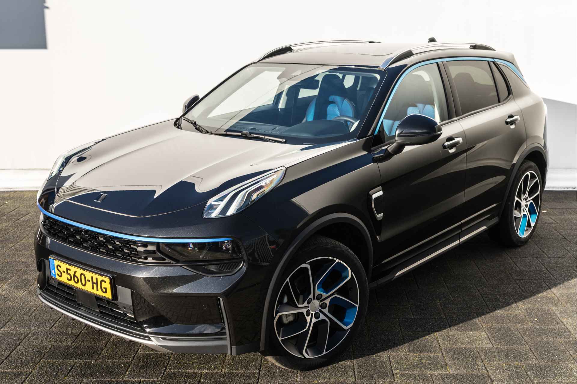 Lynk & Co 01 1.5 Plug-in Hybrid 262 Pk I Nw  Modeljaar I Panoramadak I 75 km Elektrisch I 360 Camera I Infinity Audio I Full Map Navi I Carplay I 20 inch. LMV l 1e eigenaar - 22/67