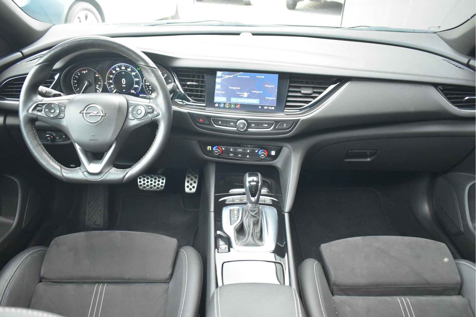 Opel Insignia Grand Sport 2.0 Turbo GS Line 200pk Automaat | Schuif-/Kanteldak | Alcantara | Elektr. Comfortstoelen | LED-Matrix | Stoel/Stuur - 21/62