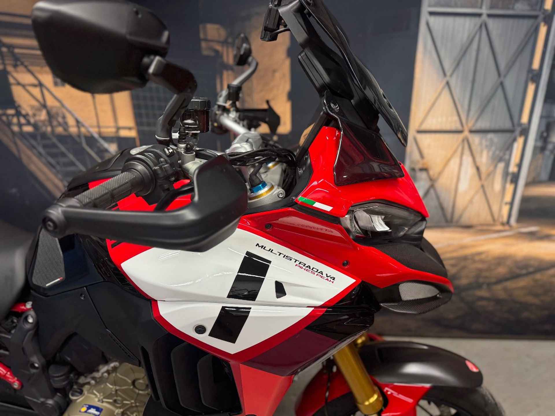 DUCATI Multistrada V4 S Pikes Peak kofferset compleet topstaat 2022 - 30/33