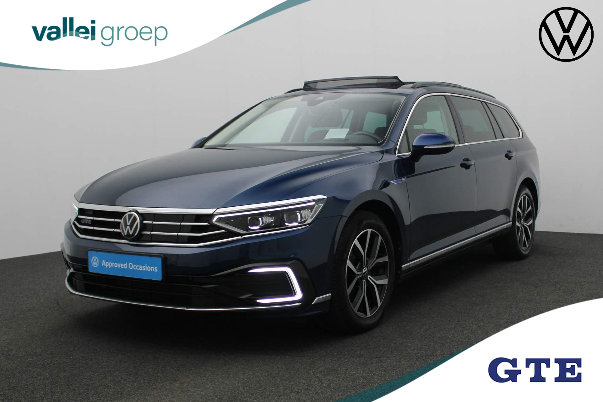 Volkswagen Passat Variant 1.4 TSI 218PK DSG PHEV GTE Business | Pano | Trekhaak | Adaptief onderstel | HUD | IQ Light | Keyless | Navi Discover Pro | Camera | 17 inch | ACC