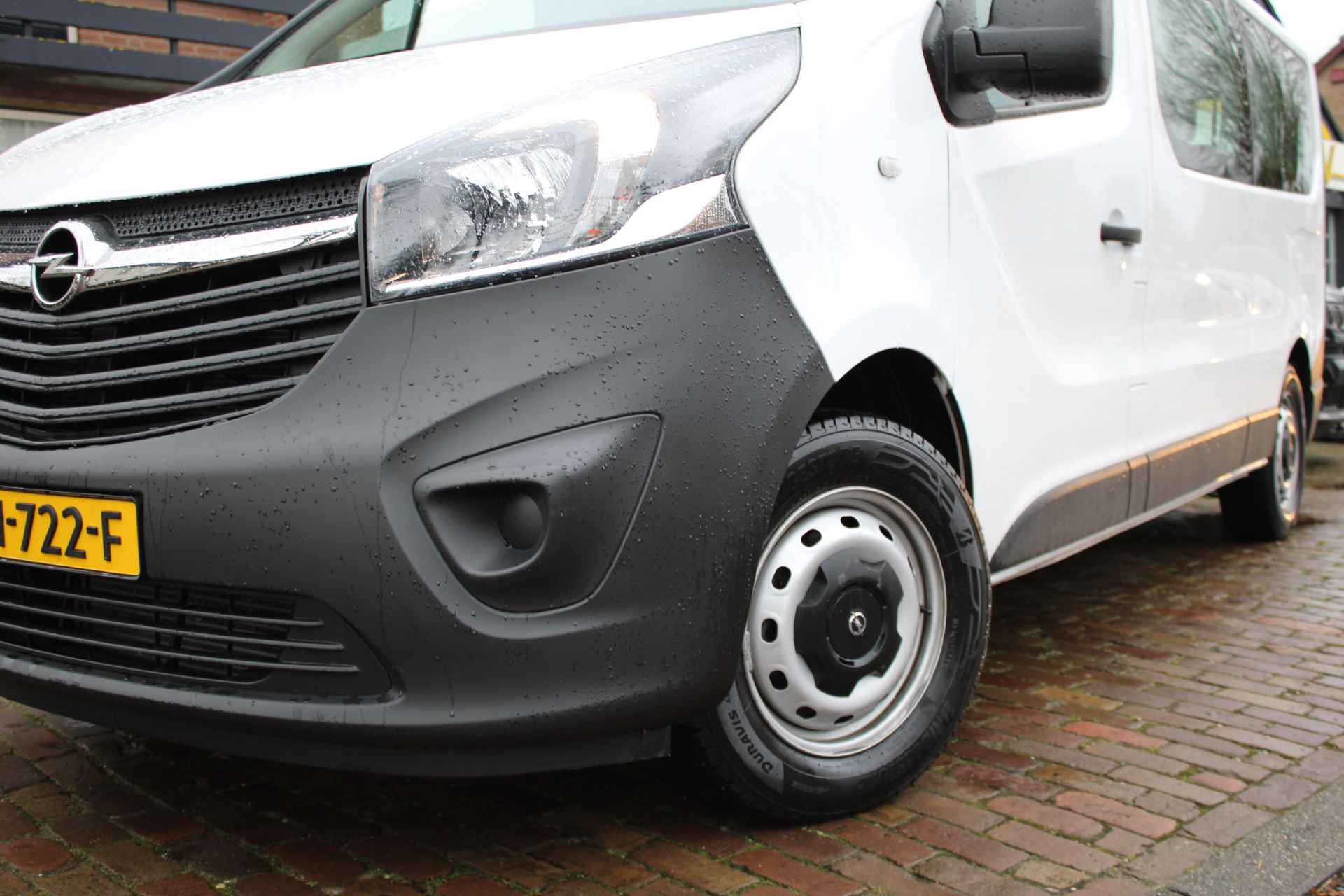 Opel Vivaro 1.6 CDTi BiTurbo 125PK L2H1 + Airco/ Navi/ Cruise/ Trekhaak/ 9-Persoons/ NL auto - 2/39