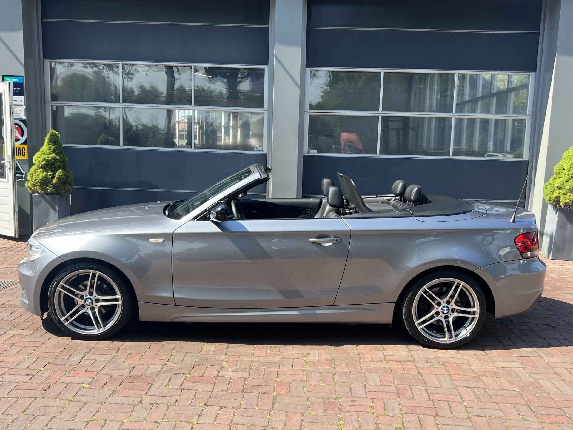 BMW 1 Serie Cabrio 118i M Sport Edition Bj 2013 Km 105.000 143pk Automaat,Leer.Navi,18Inch - 4/36