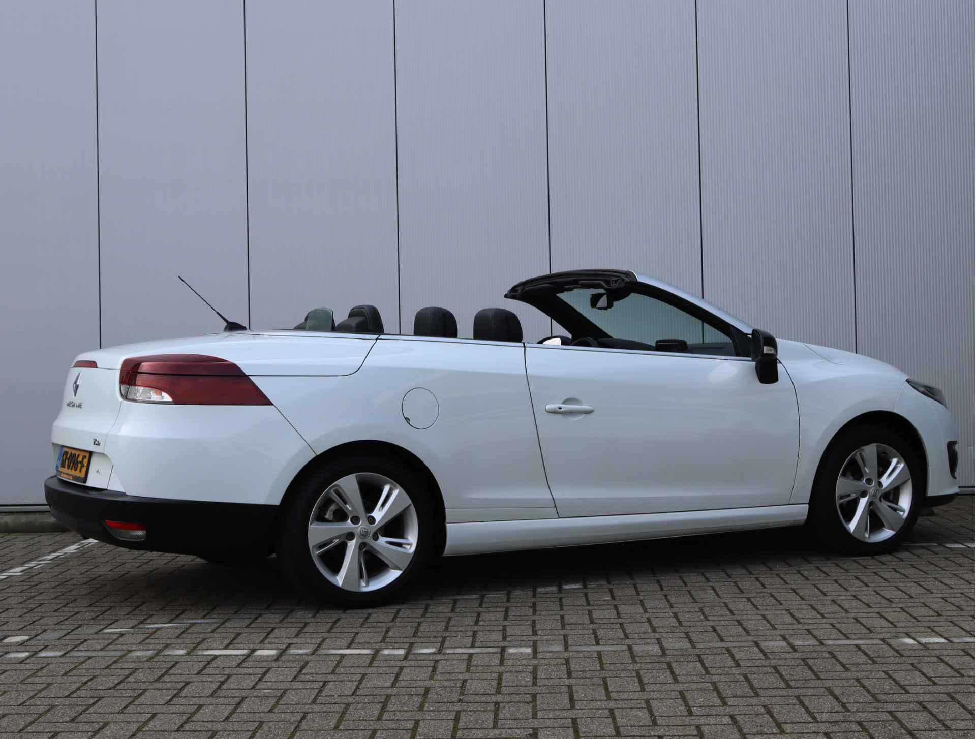 Renault Mégane Coupé-Cabriolet 1.2 TCe Privilège | Leder | Stoelverwarming | - 6/63