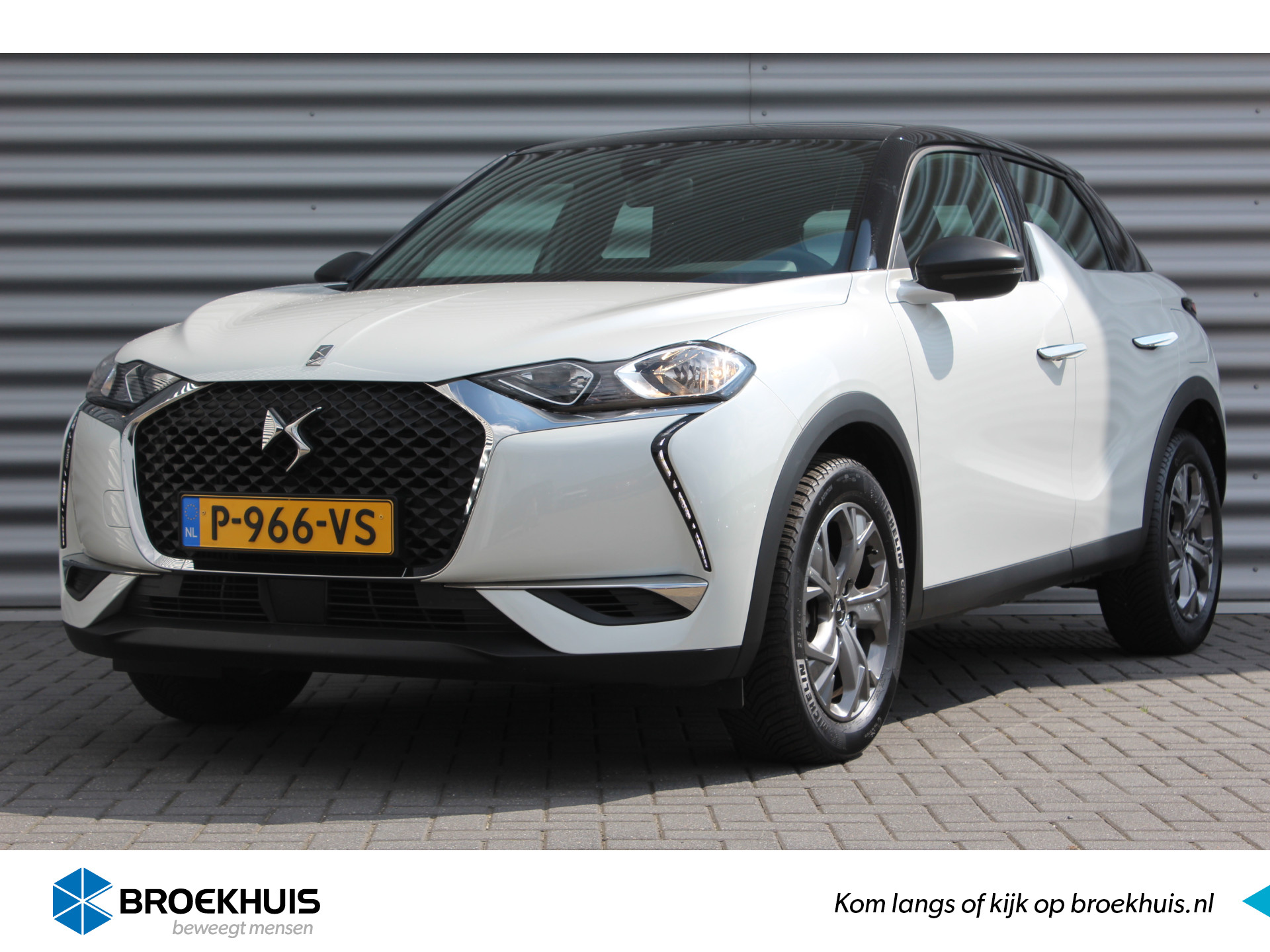 DS DS 3 Crossback 1.2 PURETECH 100PK MONTMARTRE / NAVI / CLIMA / LED / PDC / 17" LMV / PARELMOER / BLUETOOTH / CRUISECONTROL / 1E EIGENA