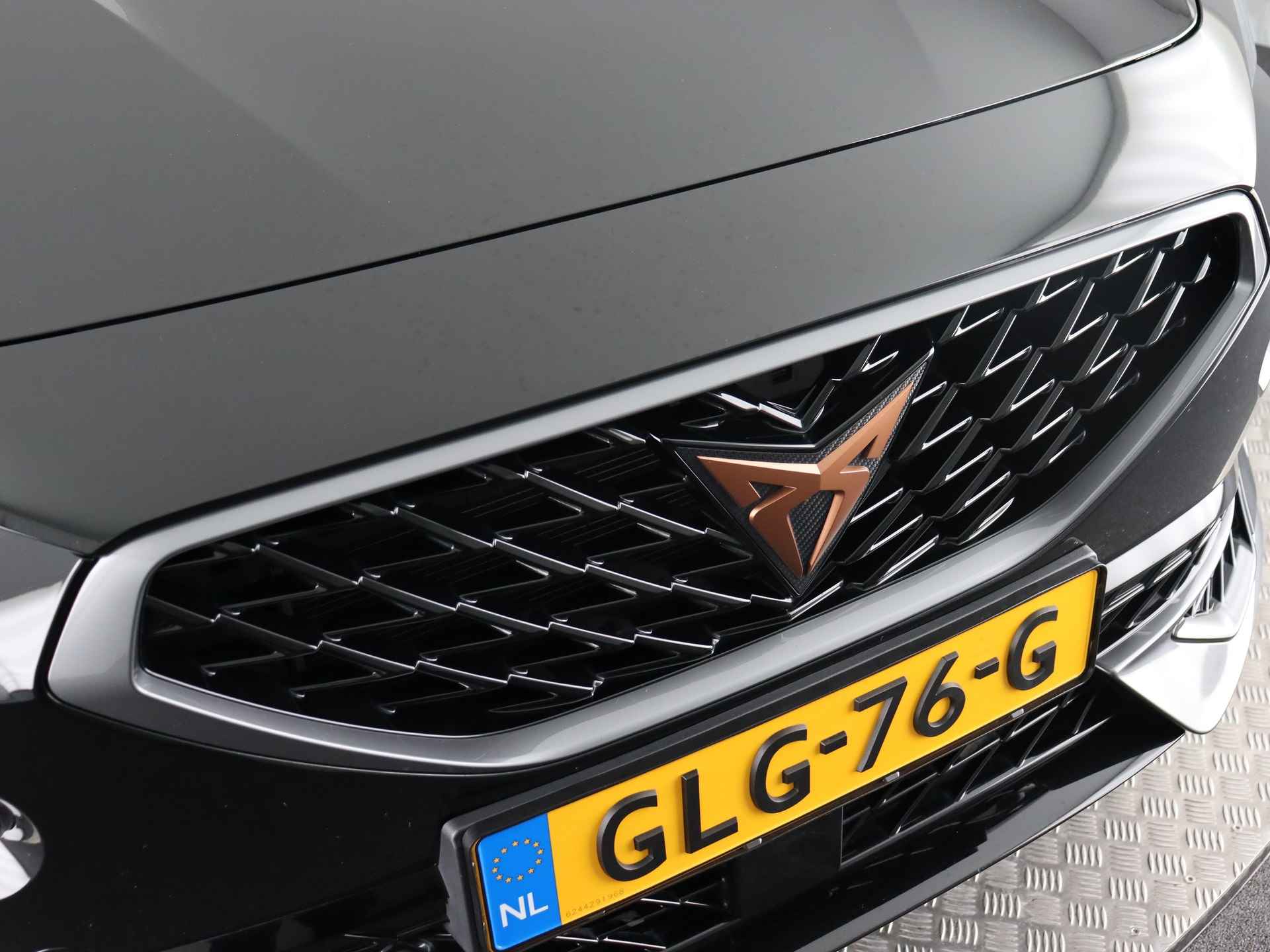 CUPRA Formentor 1.5 TSI Business Edition (Camera / ACC / Carplay / Stoel+Stuurverw.) - 27/51