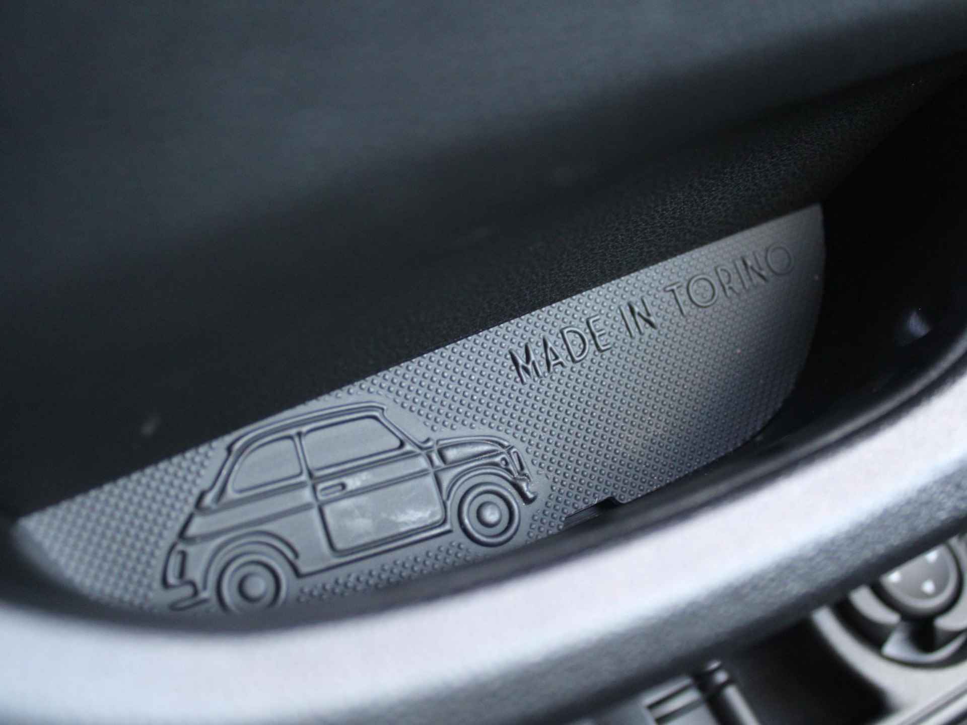 Fiat 500e Urban 24 kWh | Clima | Cruise | 16" | Apple Carplay | SEPP € 2.000,- - 10/20