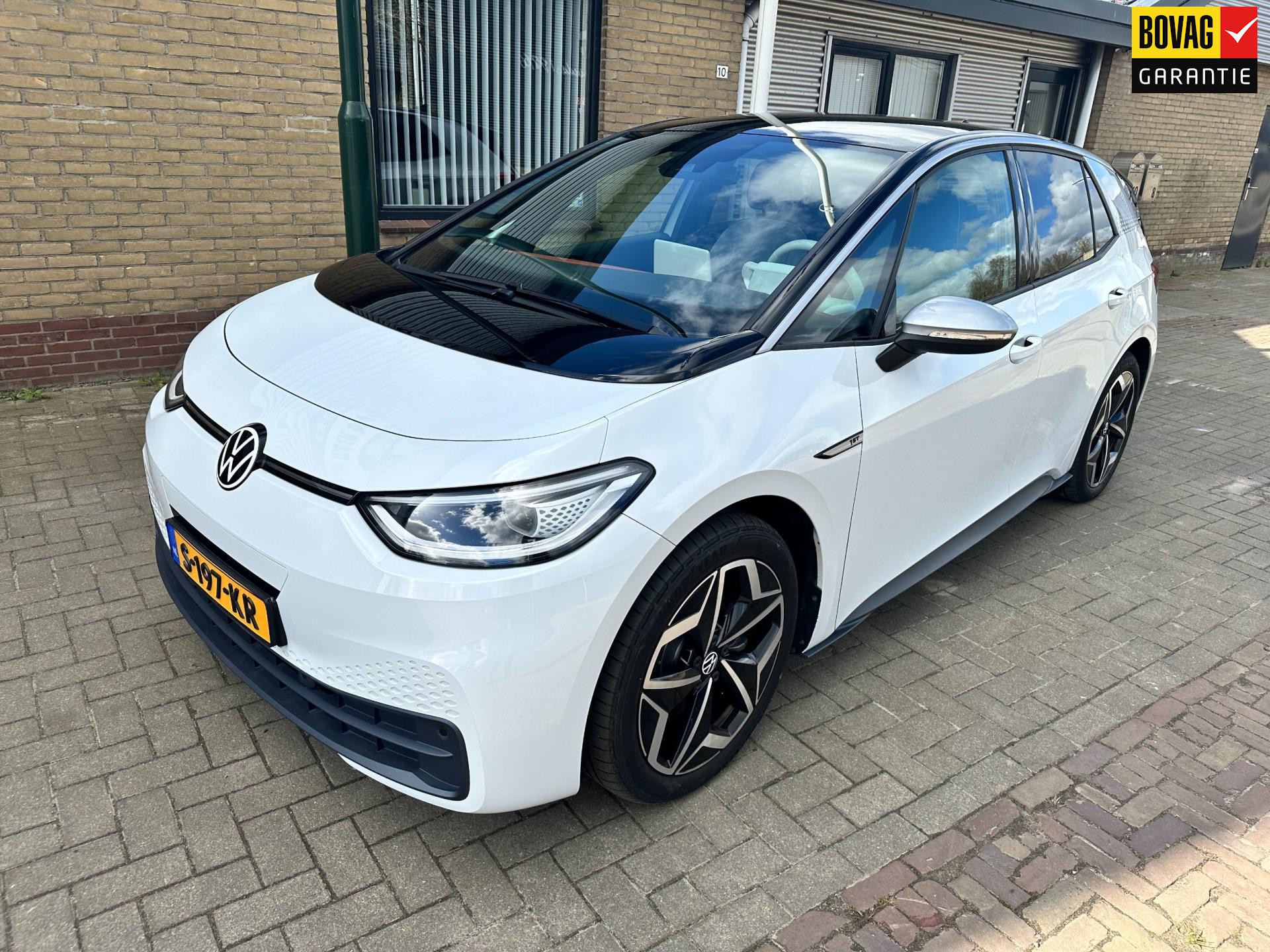 Volkswagen ID.3 First Plus 58 kWh bij viaBOVAG.nl