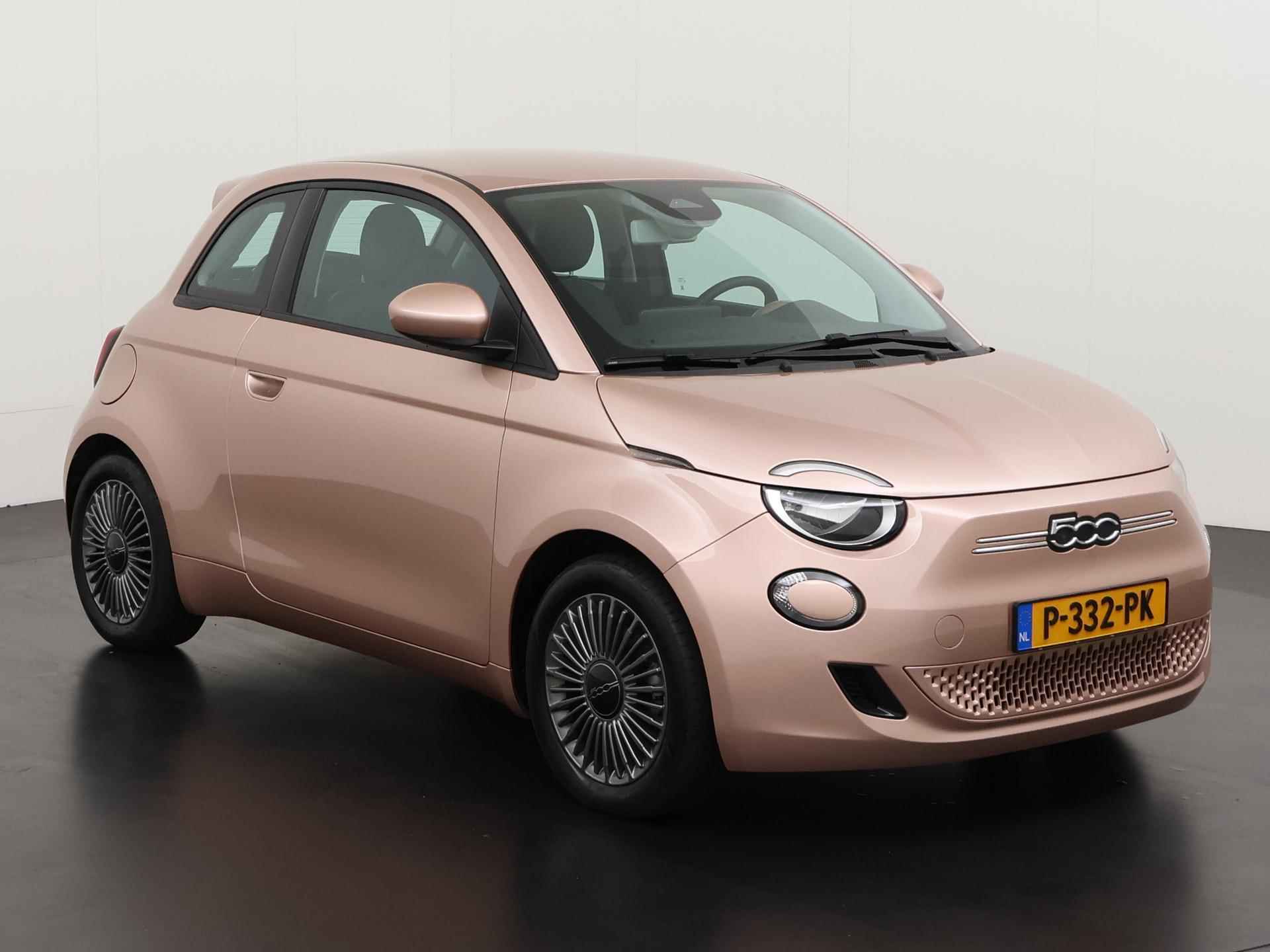 Fiat 500 Icon 42 kWh | Navigatie | Apple/Android Carplay | Virtual Cockpit | Zondag Open! - 30/40