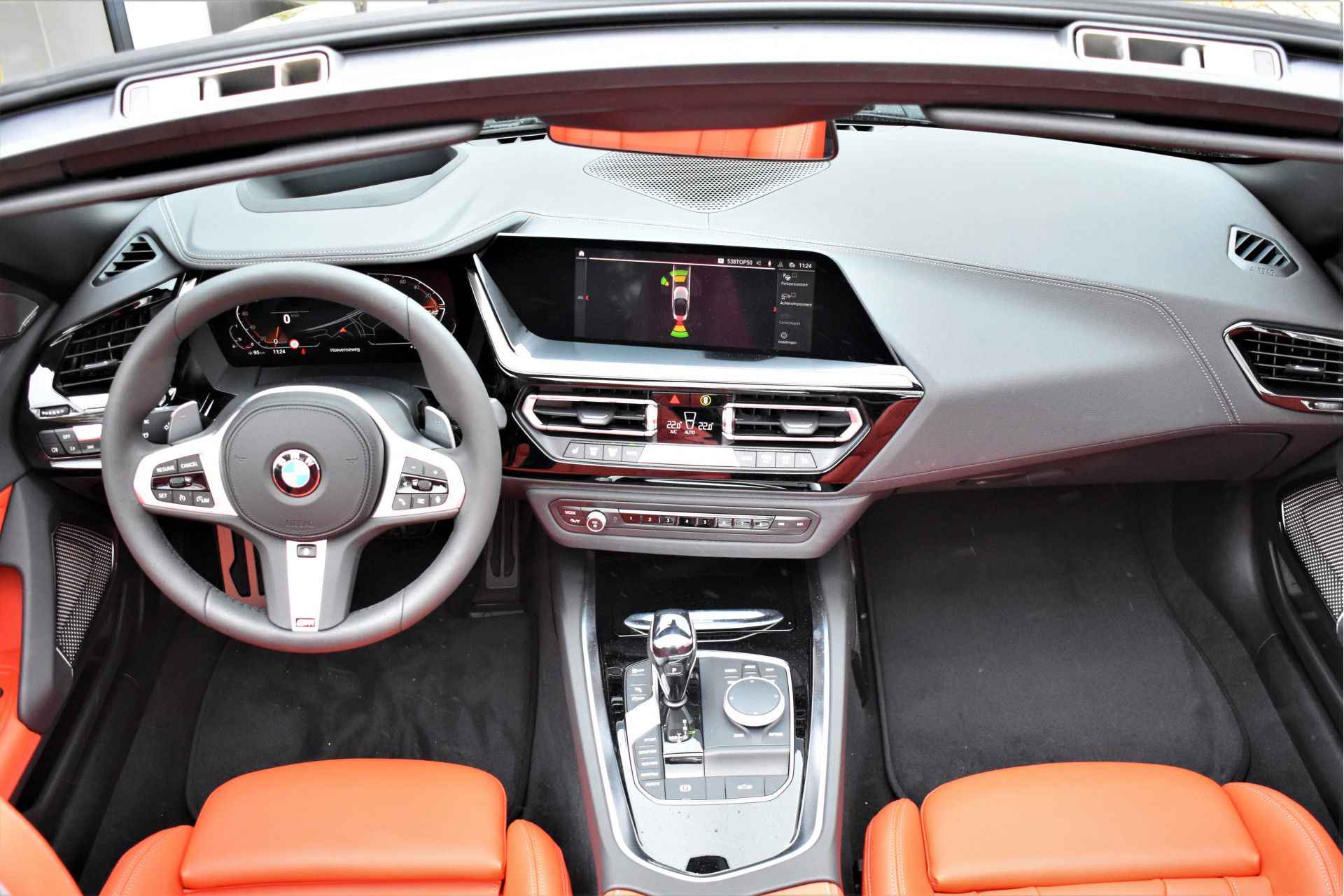 BMW Z4 Roadster sDrive30i 258 pk M Sport High Executive Automaat / Navigatie Professional / Head-Up Display / Harman Kardon / 19 inch LMV / Keyless Entry / Windscherm / Adaptief M onderstel - 4/48