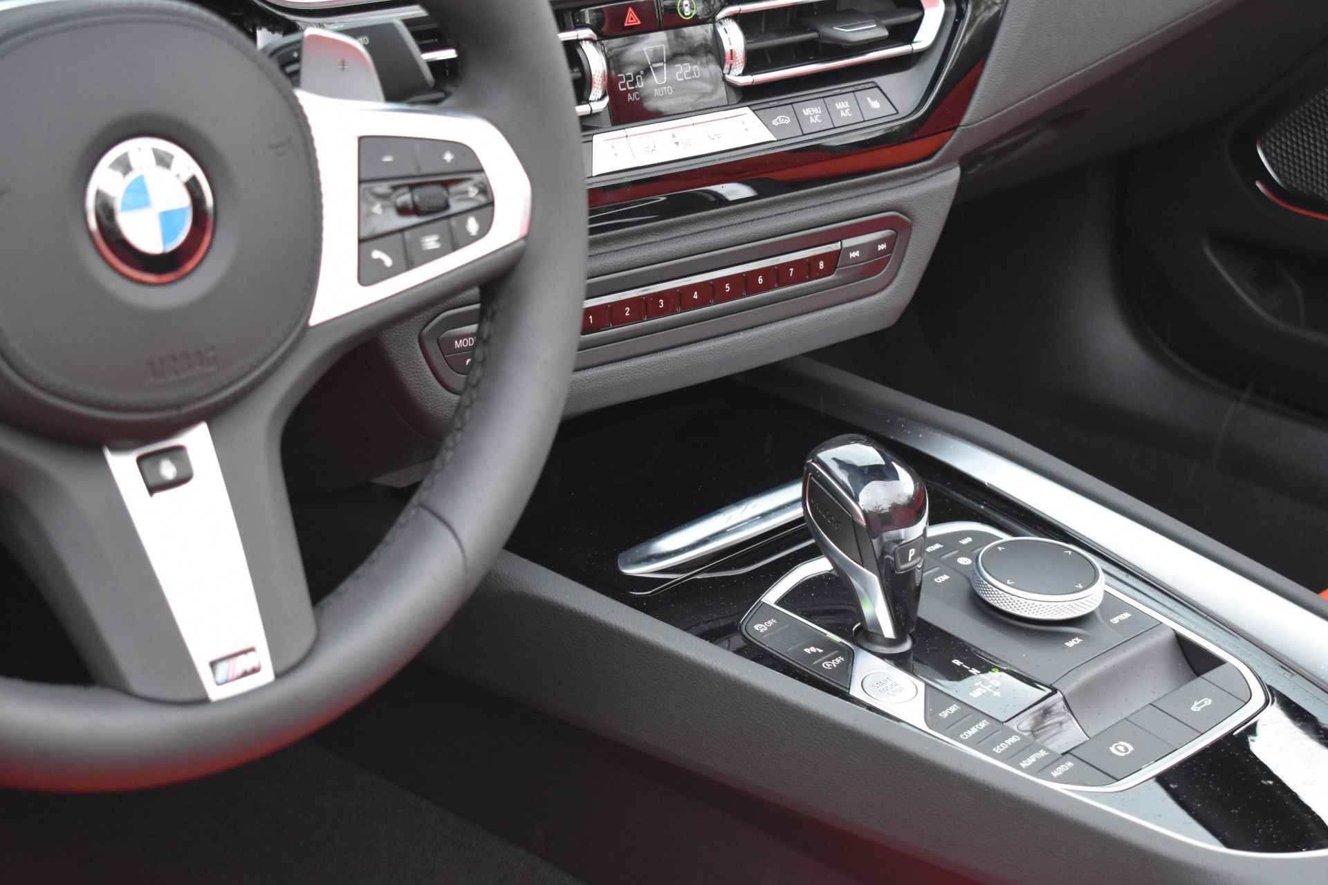 BMW Z4 Roadster sDrive30i 258 pk M Sport High Executive Automaat / Navigatie Professional / Head-Up Display / Harman Kardon / 19 inch LMV / Keyless Entry / Windscherm / Adaptief M onderstel - 31/48