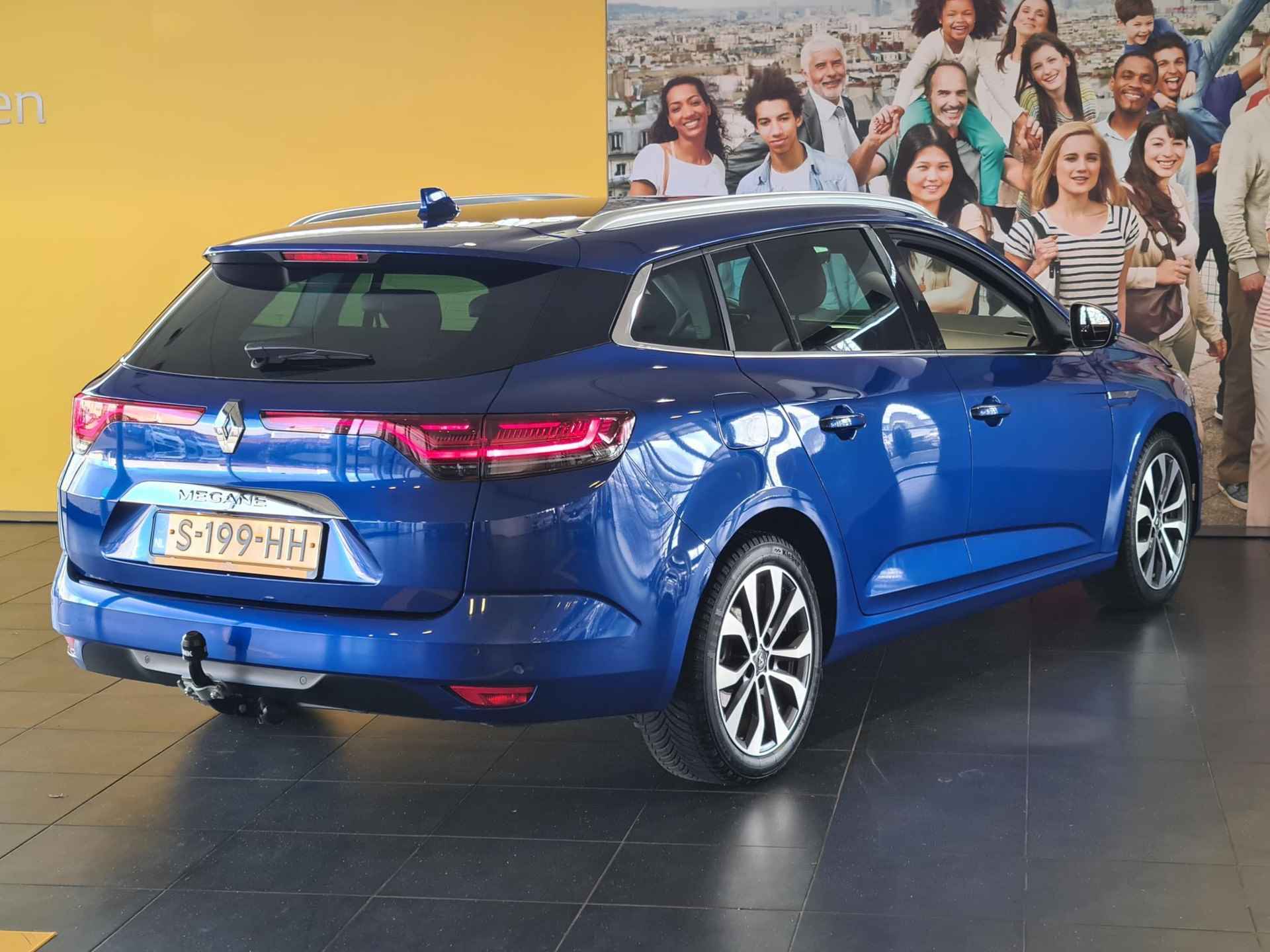 Renault Mégane Estate 1.3 TCe 140 EDC Techno AUTOMAAT | NAVIGATIE | ACHTERUITRIJCAMERA | PARKERSENSOREN VOOR-EN ACHTER | TREKHAAK | BLIS-SYSTEEM | LICHTMETALEN VELGEN MET ALL SEASON BANDEN - 5/27