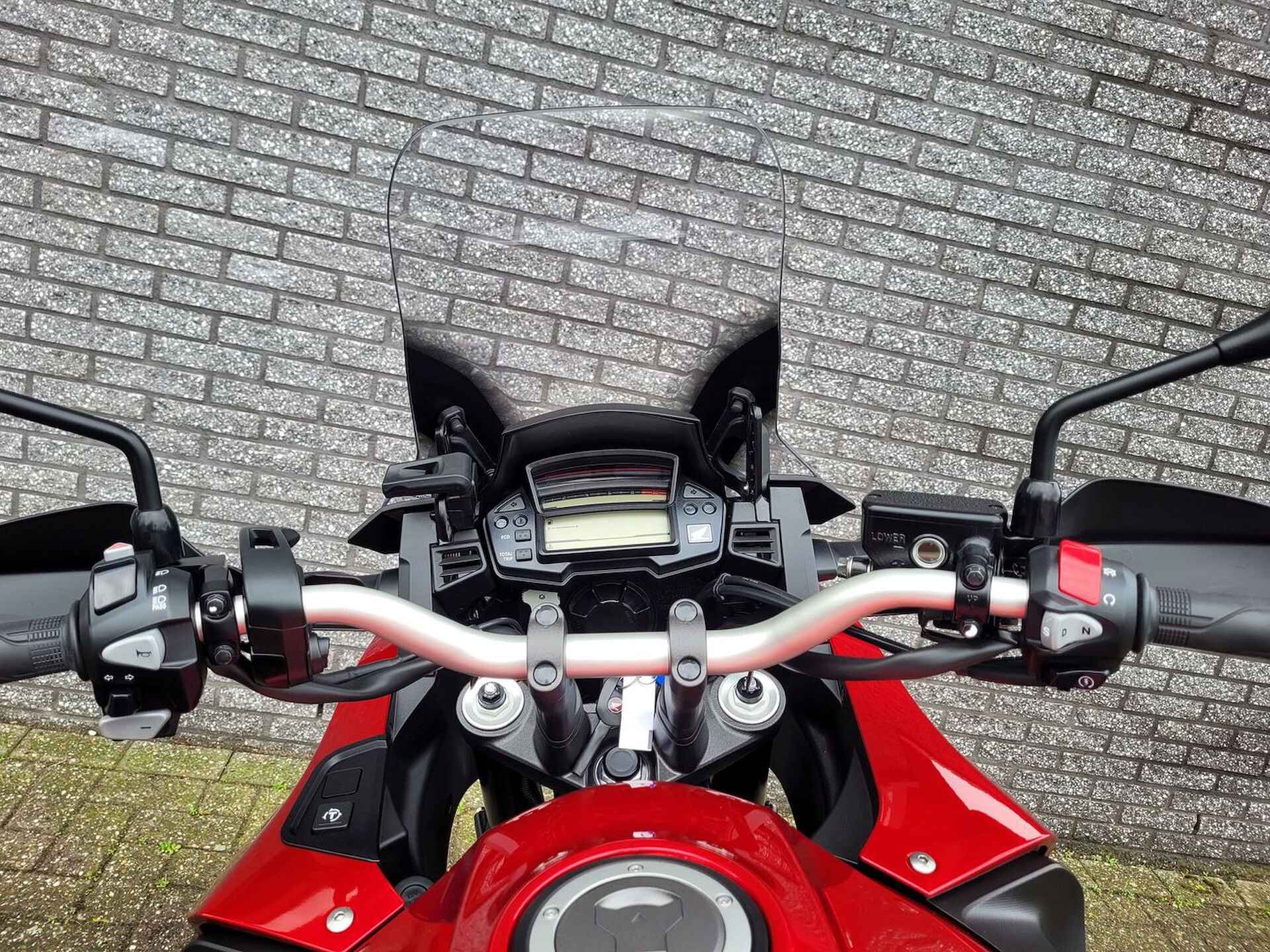 Honda VFR1200X DCT - 2019 - 5/6