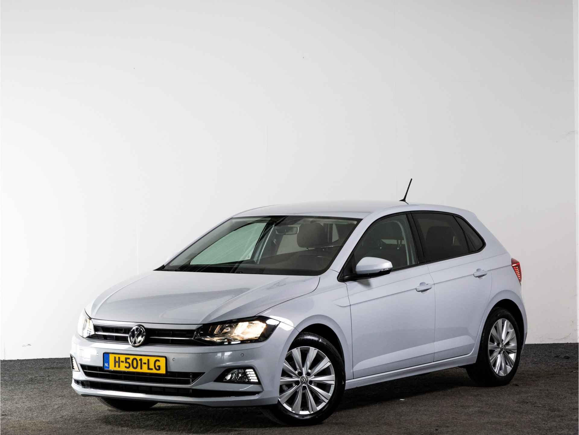 Volkswagen Polo Highline 1.0 TSI 95 PK | Navigatie | Adaptieve cruise | Clima | Camera | - 3/34