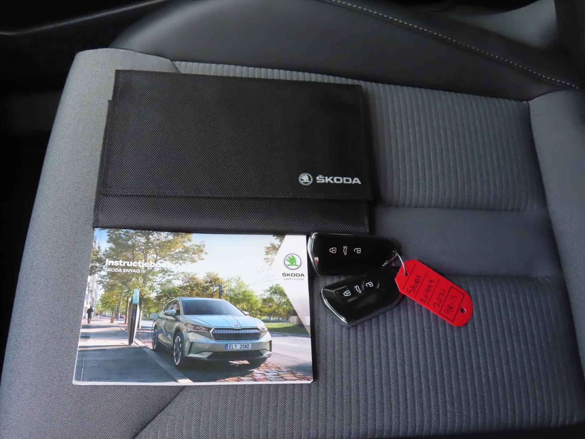 SKODA Enyaq Iv 80 204pk/ DAB/ Apple Carplay/ 12% Bijtelling/ Camera achter/ Parkeersensoren/ Navigatie/ Led koplampen/ 1 Eigenaar/ Origineel NL/ NAP - 25/39