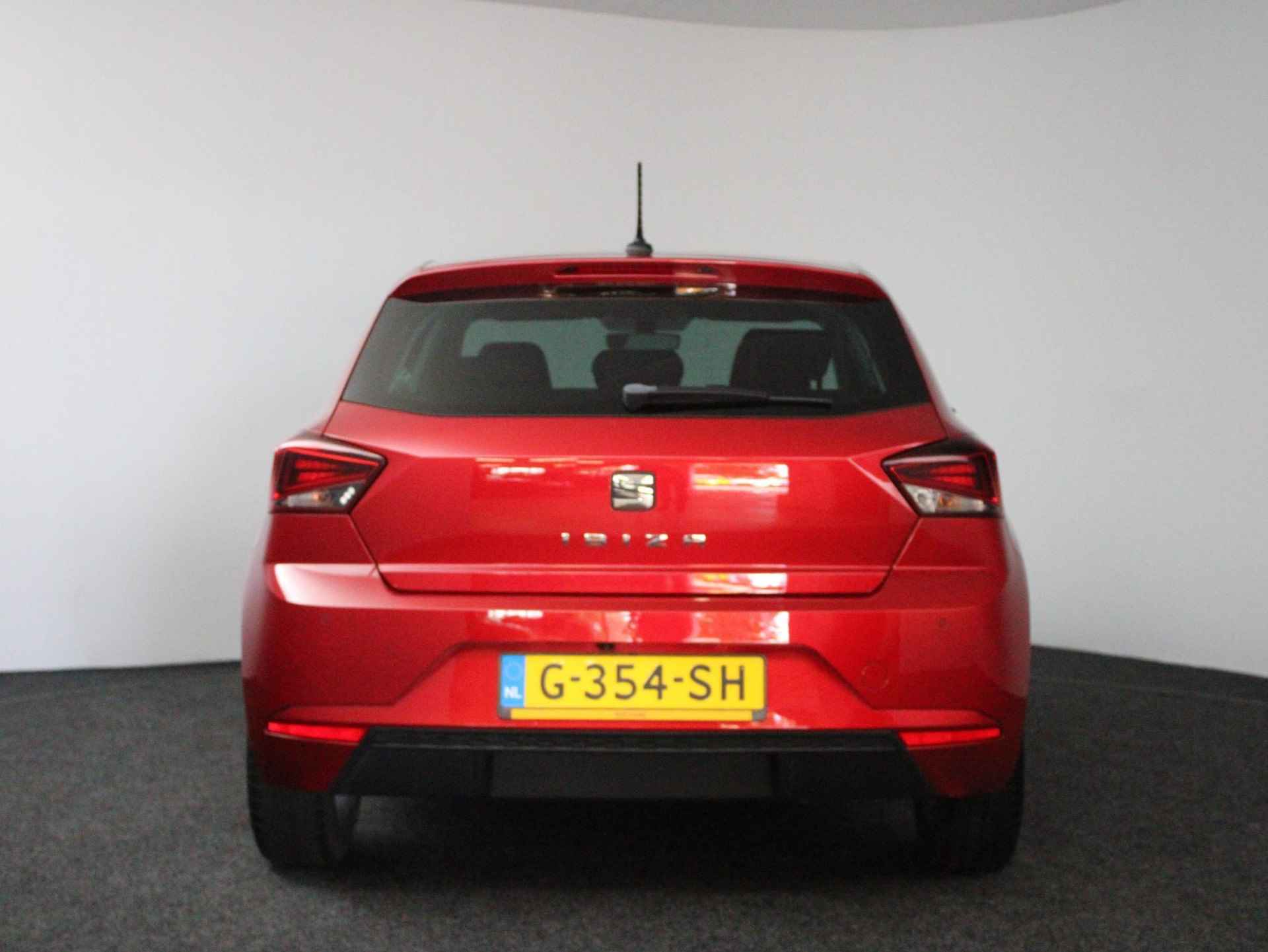 SEAT Ibiza 1.0 TSI DSG Style Business Intense Automaat | Navigatie | Achteruitrijcamera | Pack Winter | - 5/43