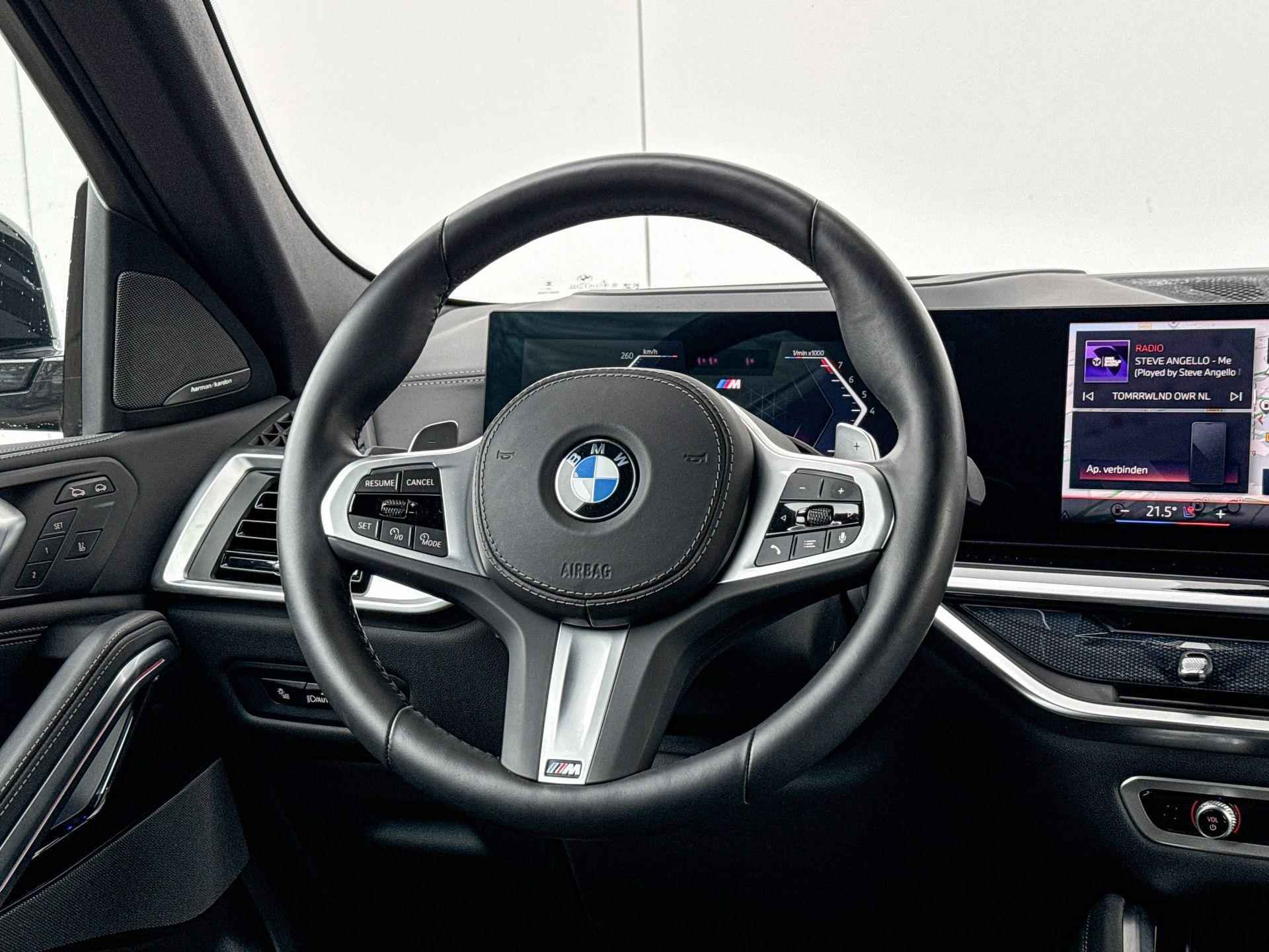 BMW X6 xDrive40i M -Sport Pro Skylounge / Stoelverwarming Voor & Achter / Stuurwielrand Verwarming / Integrale Actieve Besturing / Harman Kardon / Electrische Zwenkhaak / 22 Inch / Driving Assistant Prof / Parking Assistant Prof / Getinte Ramen Achter - 16/31