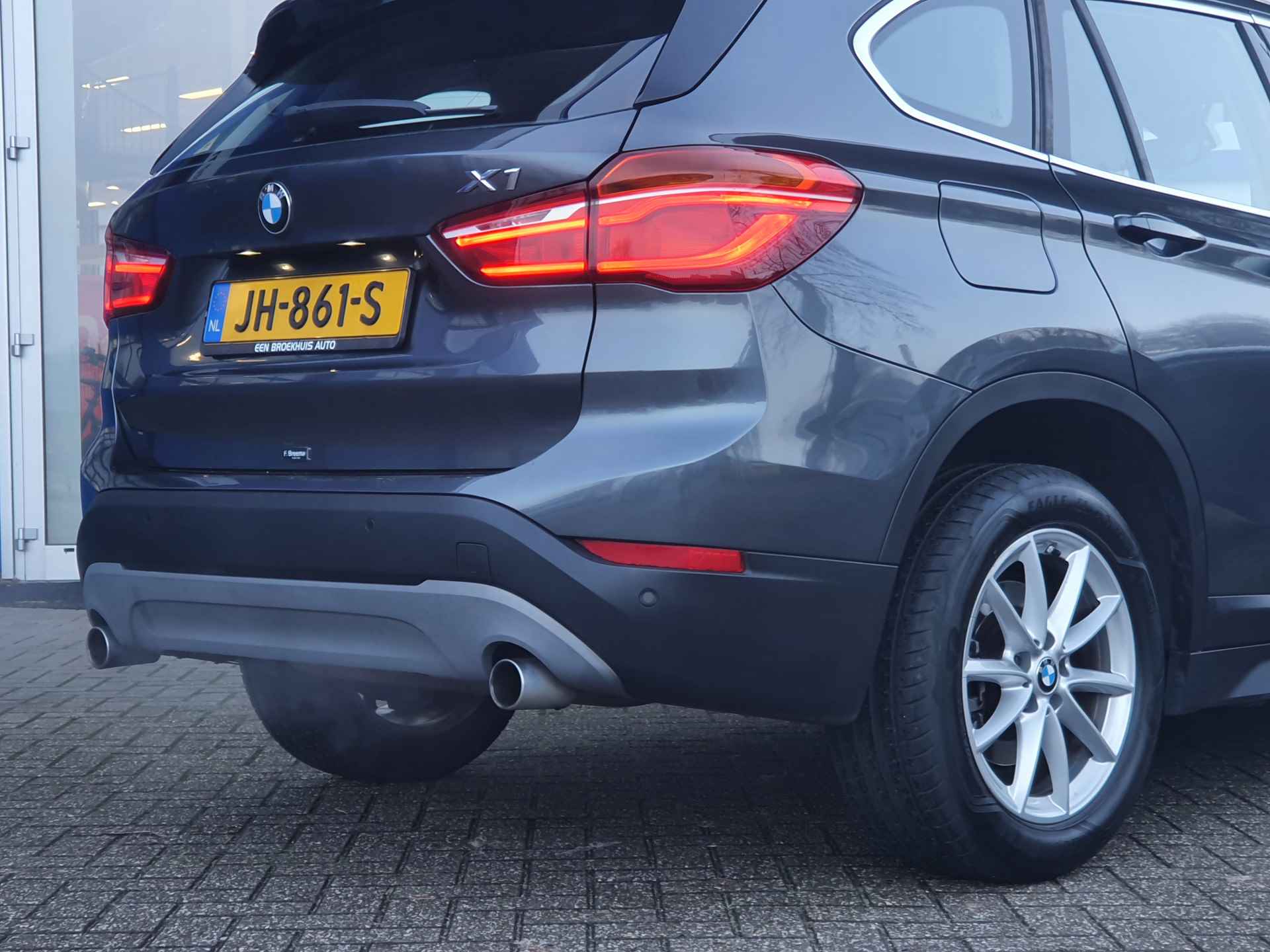 BMW X1 sDrive20i 192 PK Centennial Executive | Navigatie | Cruise Control | Climate Control - 5/37