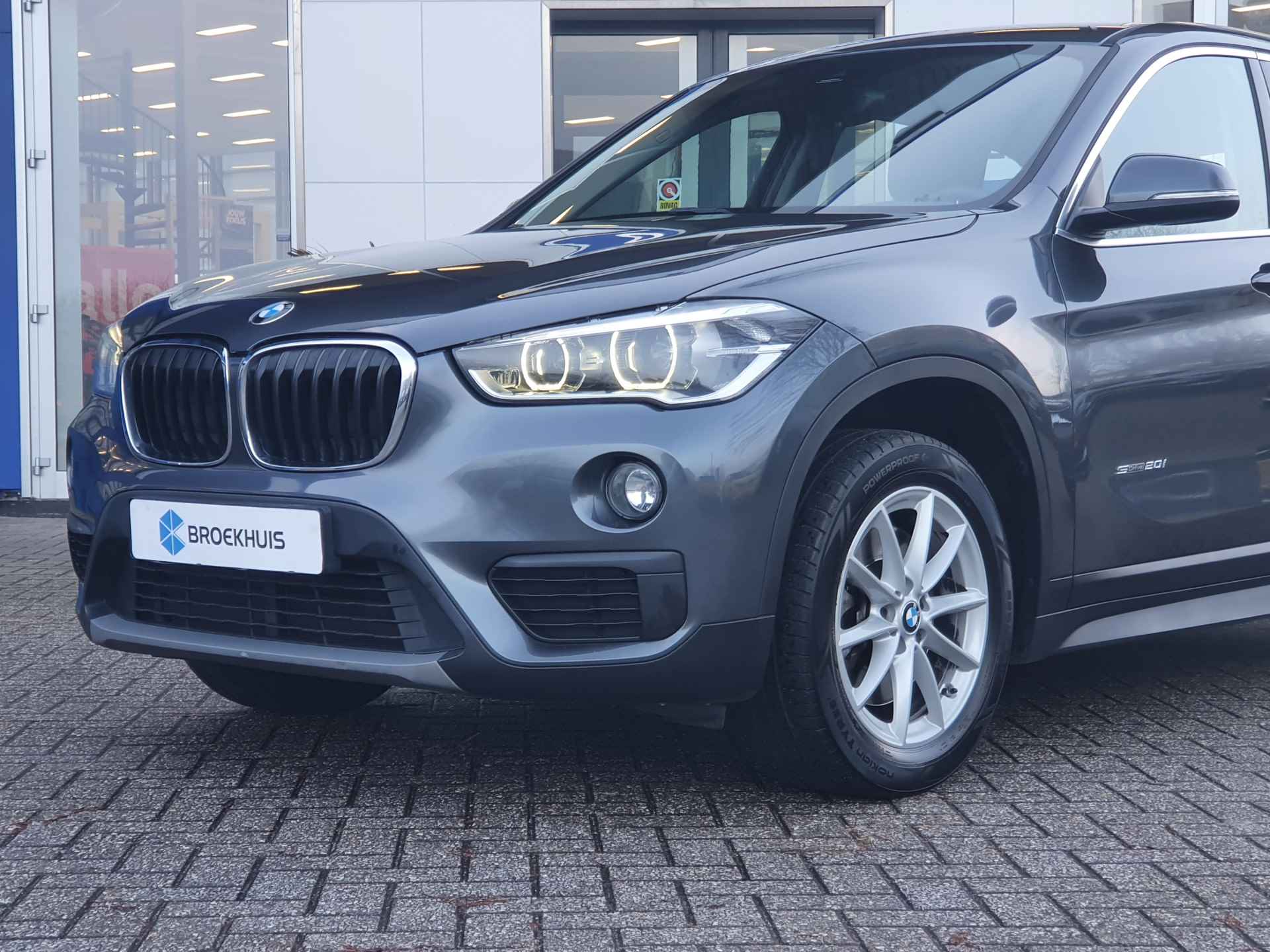 BMW X1 sDrive20i 192 PK Centennial Executive | Navigatie | Cruise Control | Climate Control - 6/37