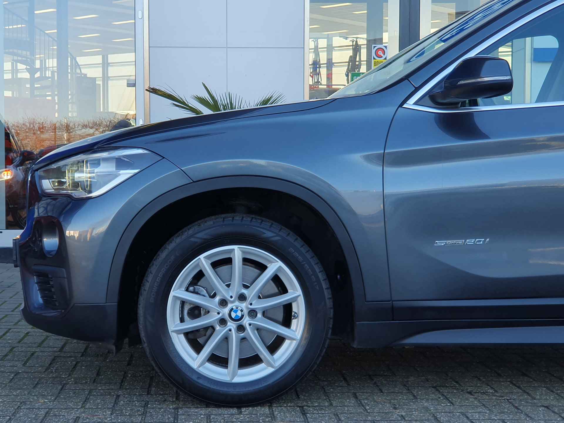 BMW X1 sDrive20i 192 PK Centennial Executive | Navigatie | Cruise Control | Climate Control - 8/37