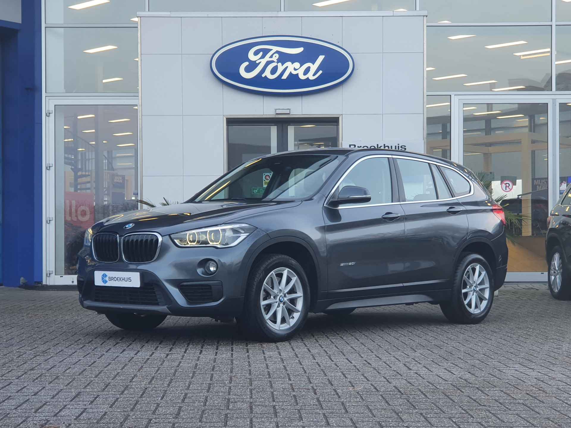 BMW X1 sDrive20i 192 PK Centennial Executive | Navigatie | Cruise Control | Climate Control - 37/37