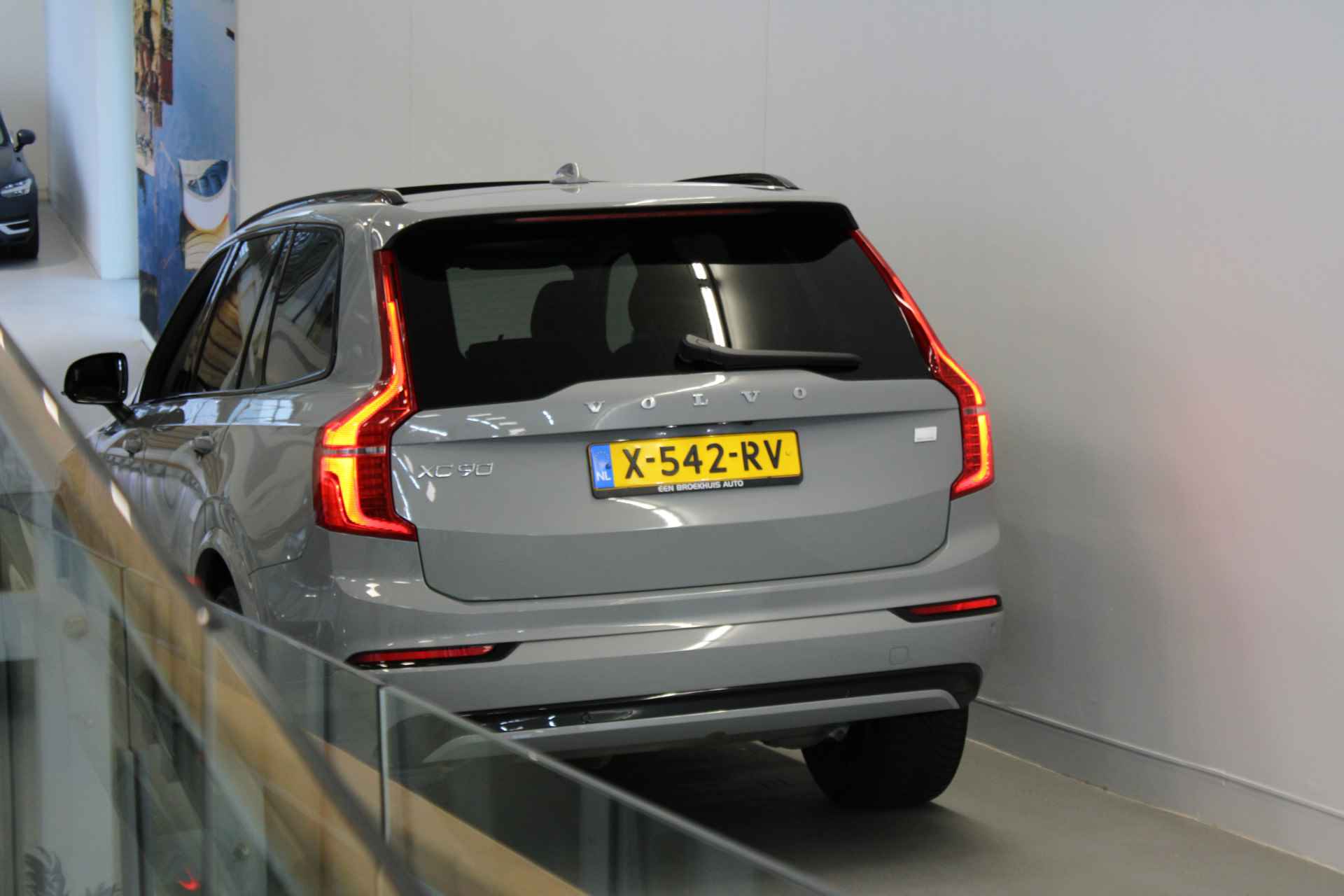 Volvo XC90 T8 455PK AWD Ultimate Dark | Luchtvering | 360º view | All season | Panoramadak | HUD - 68/69