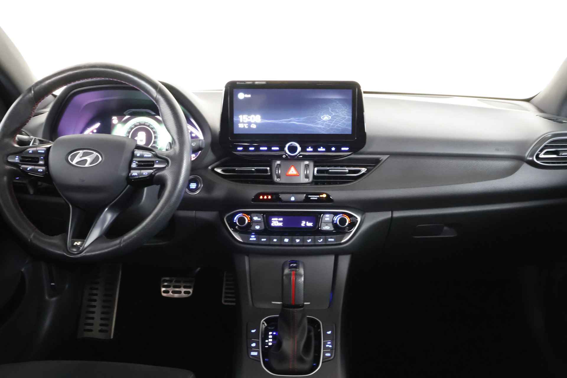 Hyundai i30 Fastback 1.5 T-GDi MHEV N Line / Opendak / LED / Aut / CarPlay / Leder / Cam - 27/29