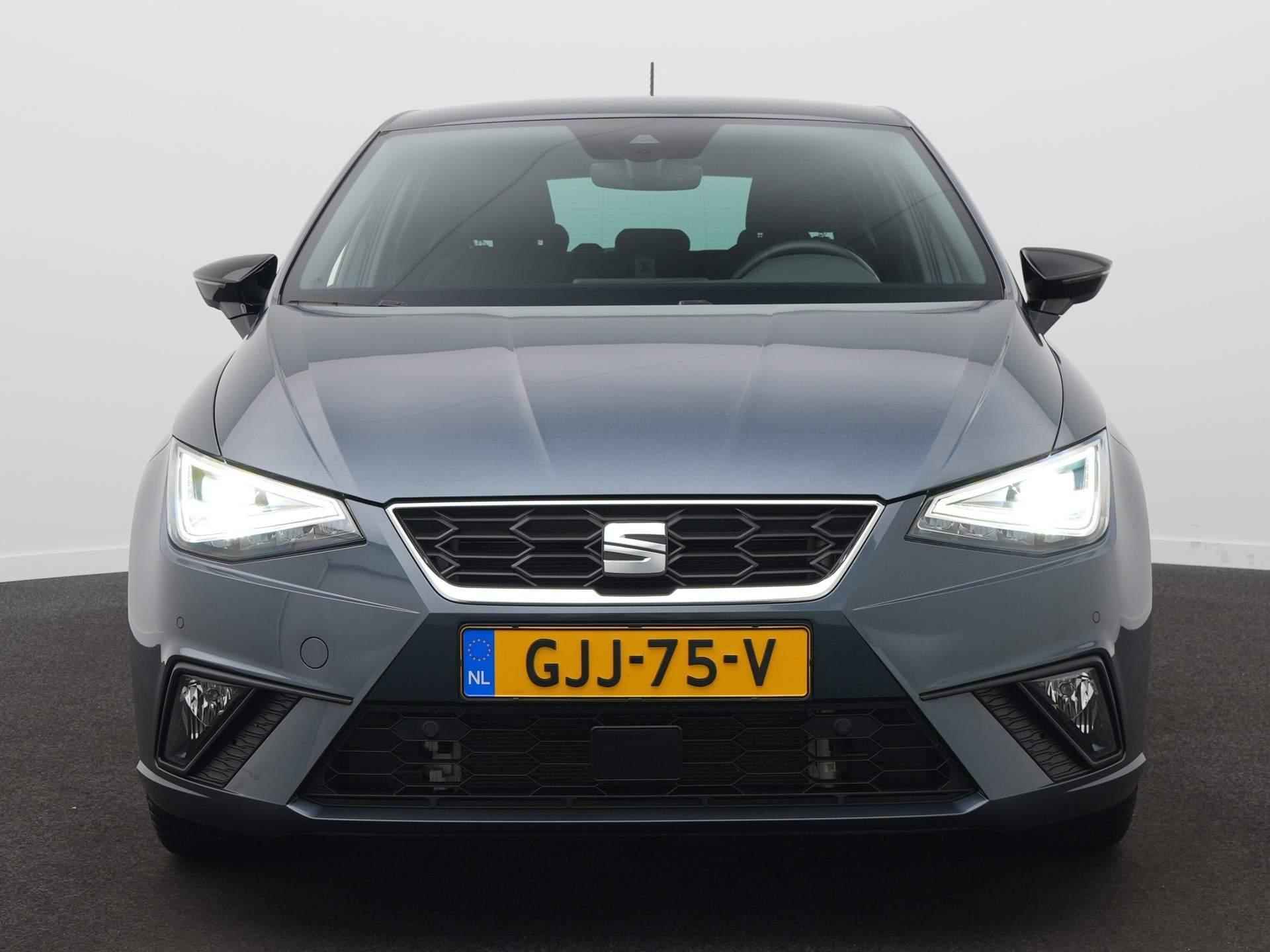 SEAT Ibiza 1.0 EcoTSI FR Business Connect / Navigatie / Sensoren / Cruise Controle - 2/38