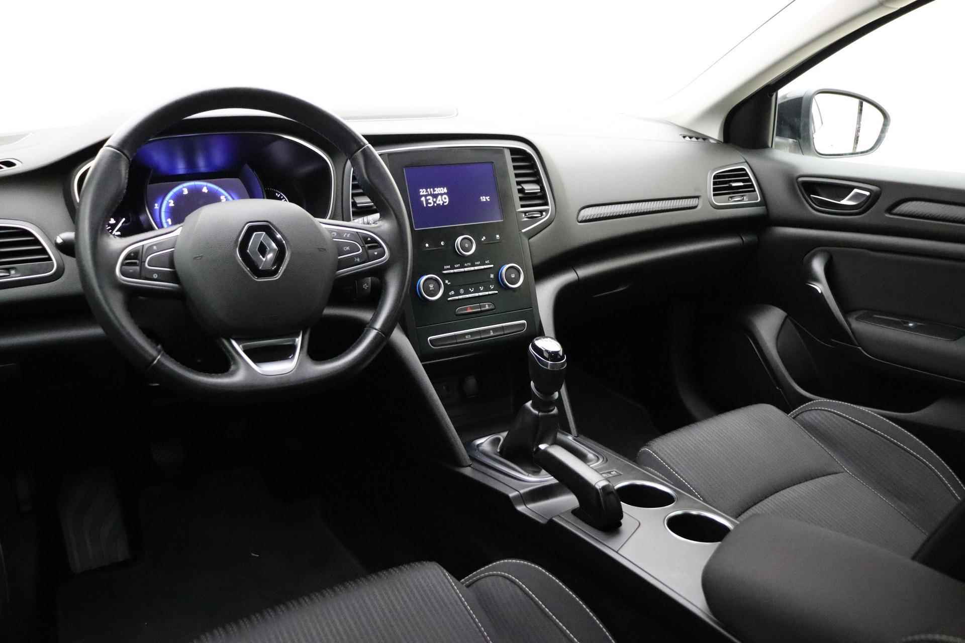 Renault Mégane Estate 1.2 TCe Limited 100pk | Navigatie | Climate Control | Cruise Control | Keyless Entry - Start | Lichtmetalen Velgen - 8/32