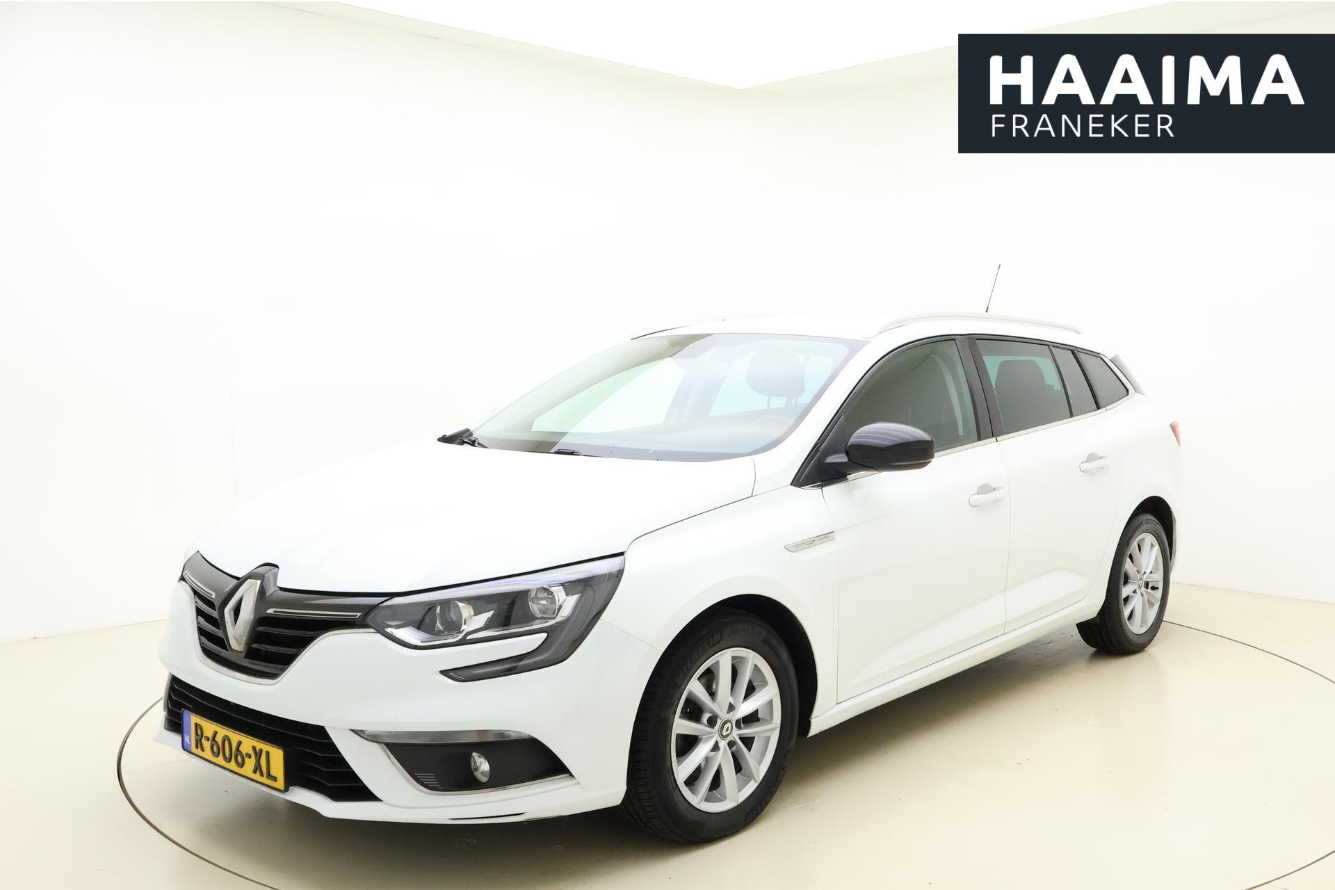 Renault Mégane Estate 1.2 TCe Limited 100pk | Navigatie | Climate Control | Cruise Control | Keyless Entry - Start | Lichtmetalen Velgen