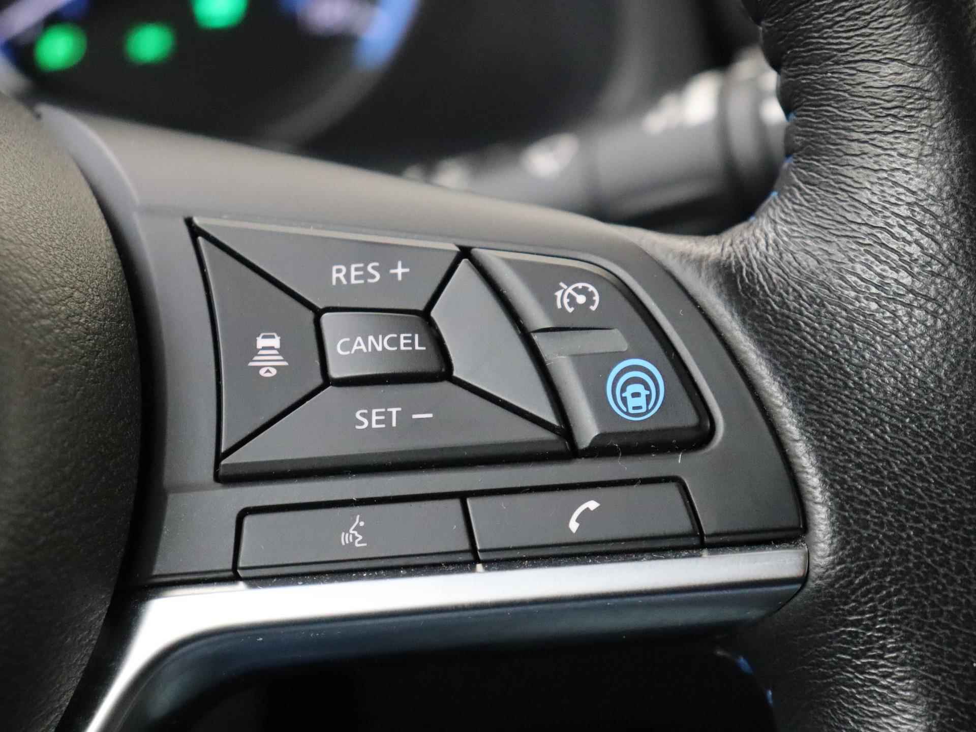 Nissan LEAF Tekna 40 kWh | Stuur en Stoelverwarming | Navigatie | Camera's rondom - 16/29