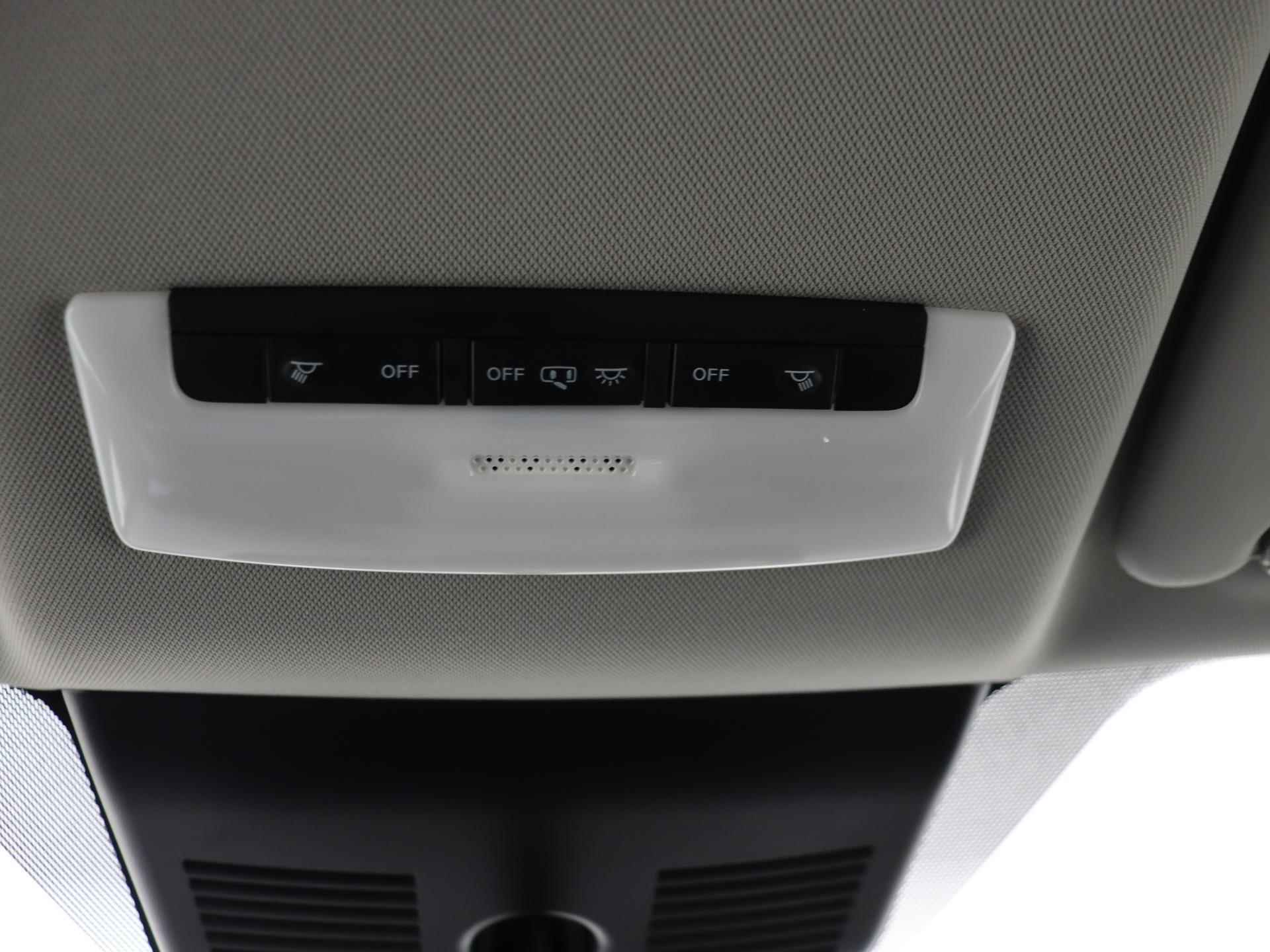 Nissan LEAF Tekna 40 kWh | Stuur en Stoelverwarming | Navigatie | Camera's rondom - 23/29