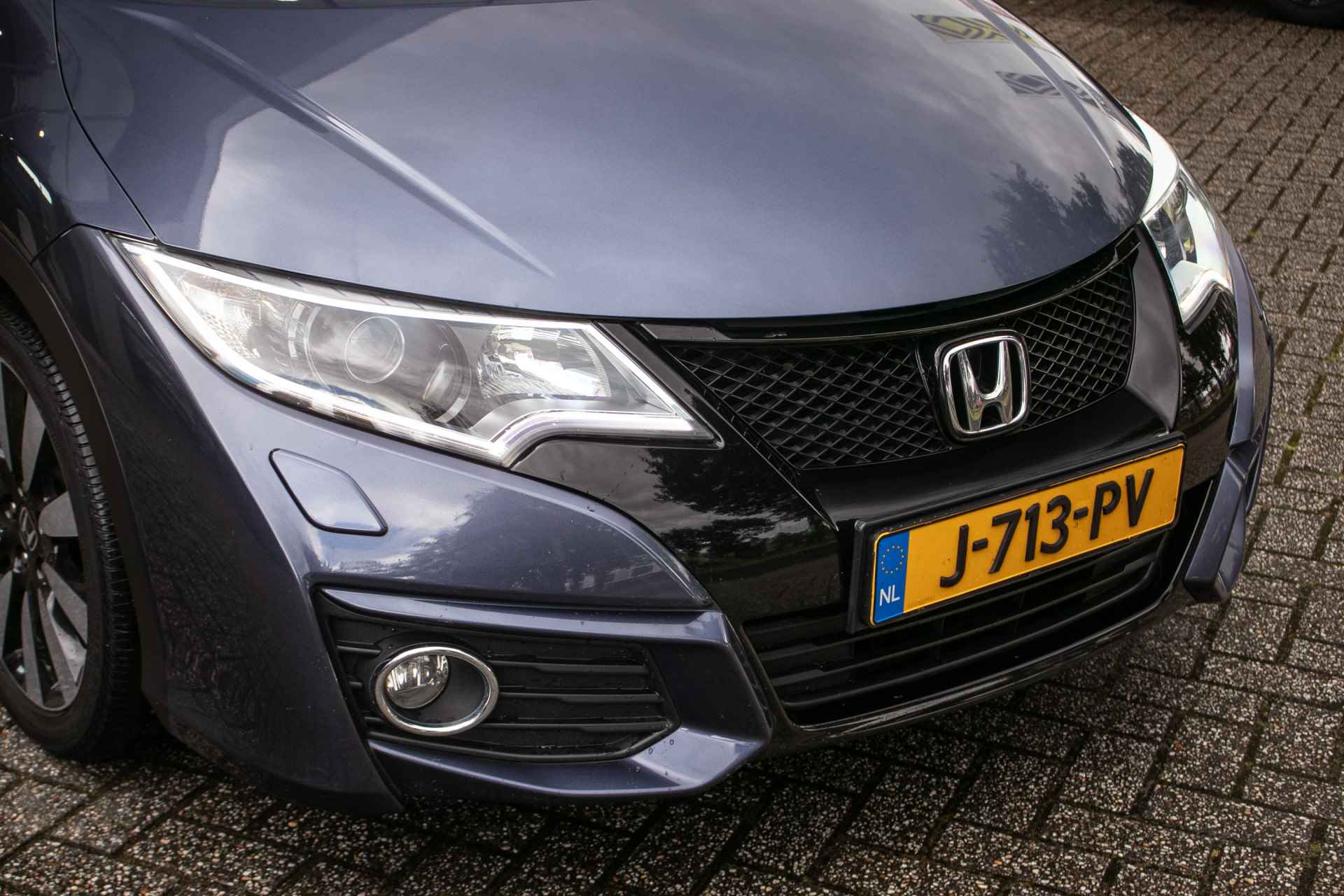 Honda Civic Tourer 1.8i-Vtec Elegance -All in rijklaarprijs | Trekhaak | Navi | Cruise | 12 mnd Bovag - 25/38