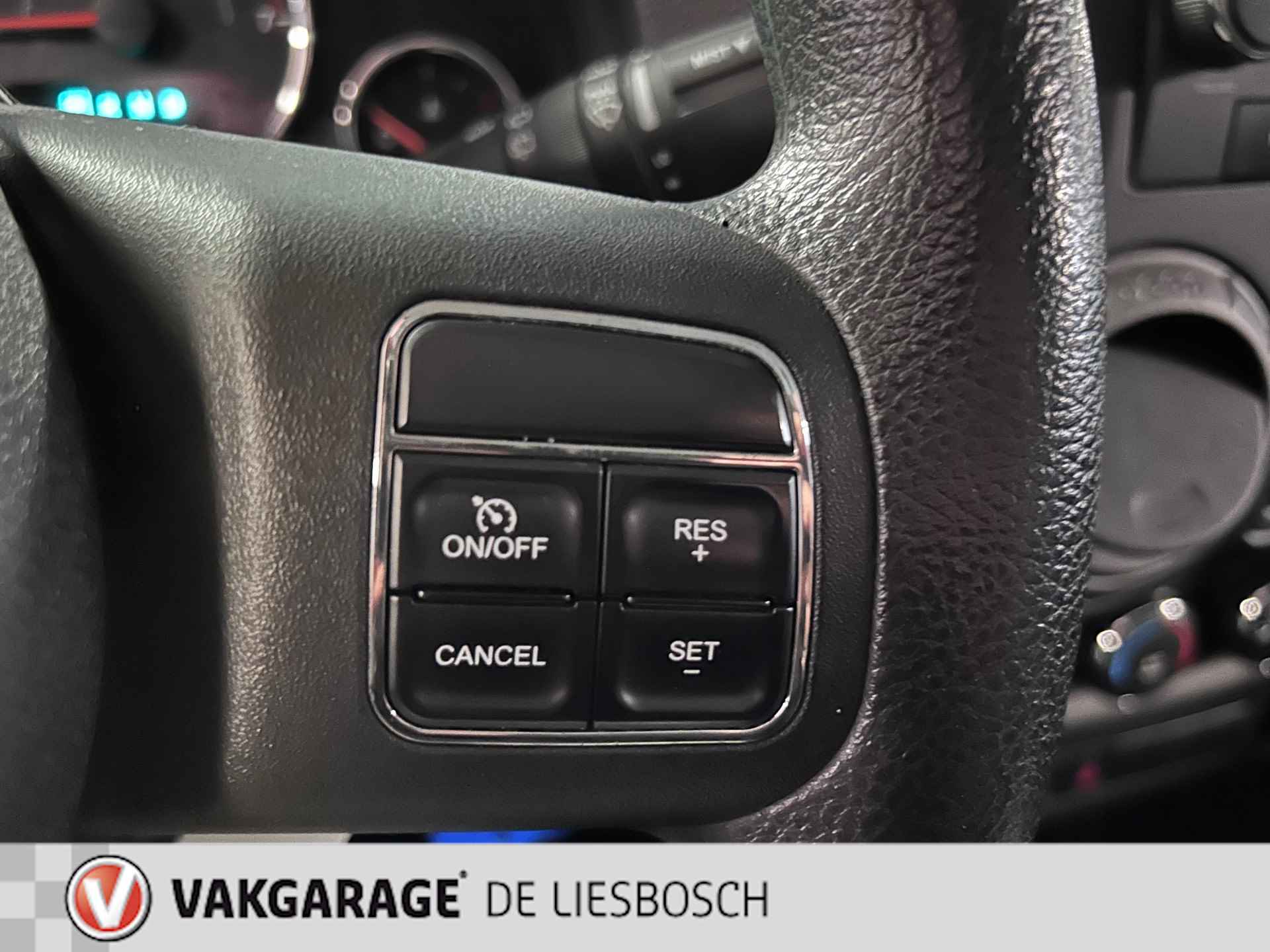 Jeep Wrangler 3.6 Sahara 2-deurs /automaat/radio-cd - 20/24