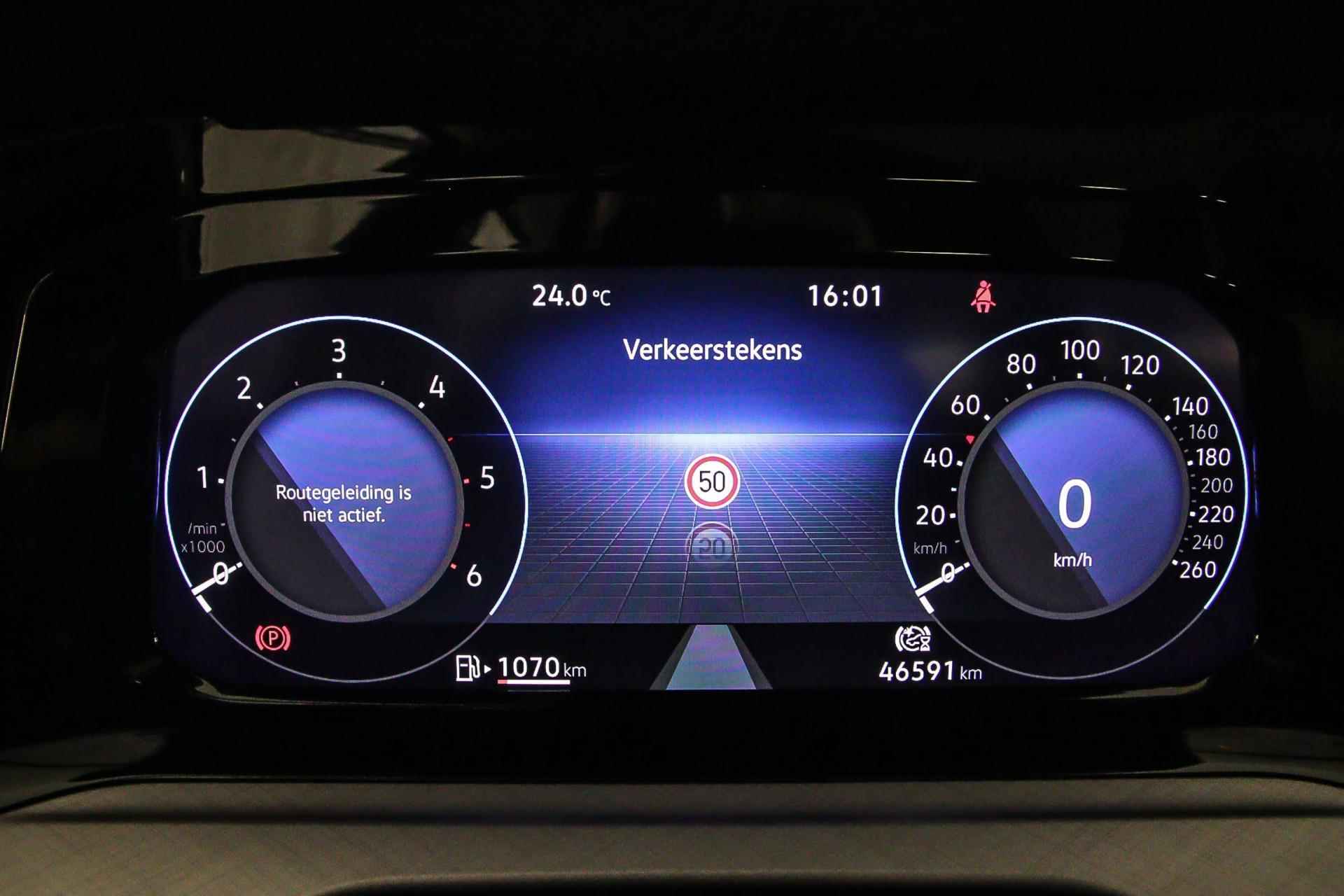 Volkswagen GOLF Variant Life Business 2.0 TDI 115pk Adaptive cruise control, Navigatie, Stuurwiel verwarmd, Airco, Parkeersensoren, DAB, Stoelverwarming, App connect, LED verlichting - 11/46