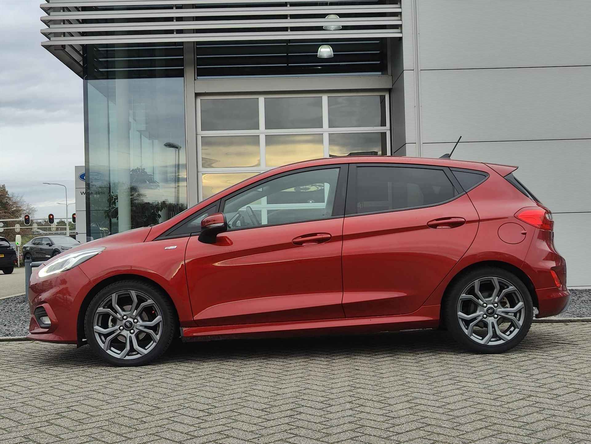 FORD Fiesta 1.0 EcoBoost 100pk 5dr ST-Line | Cruise Control | Navigatie | Climate Control | PDC Achter | - 4/35