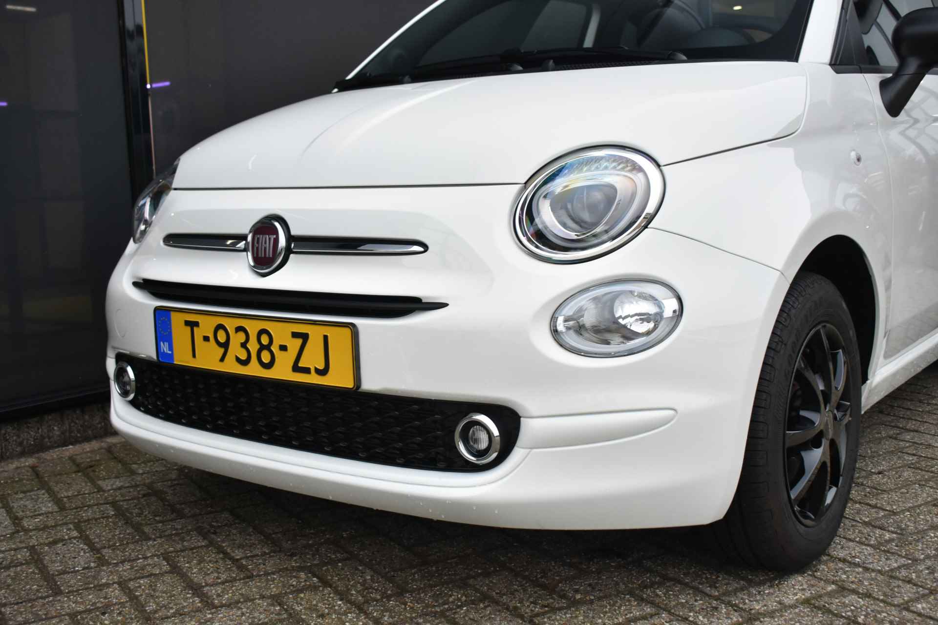 Fiat 500 Cabrio 1.0 Hybrid | Navigatie by App | Parkeersensoren | Cruise Control | Airco | Apple Carplay | Android Auto | Bluetooth-Telef - 21/38