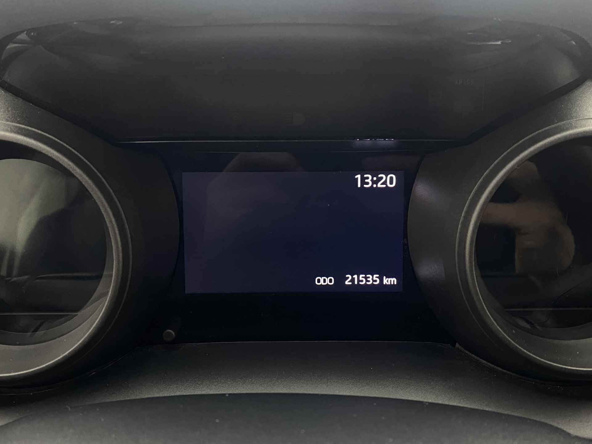 Toyota Yaris 1.5 Hybrid Dynamic Automaat | Apple Carplay | Achteruitrijcamera | DAB | ACC | - 20/37