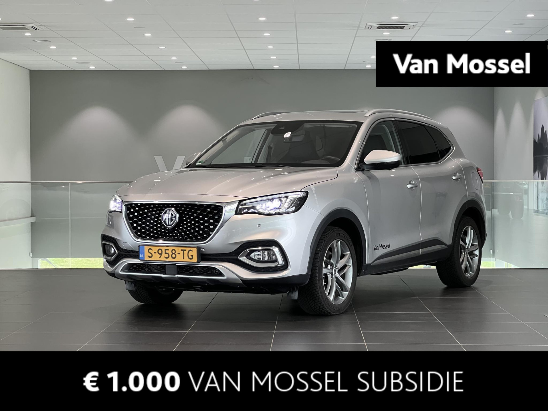 MG EHS 1.5 TGDI Luxury | Panoramadak | Leder | Navi | Led Sfeerlicht | 360 Camera | Adaptive Cruise Control |