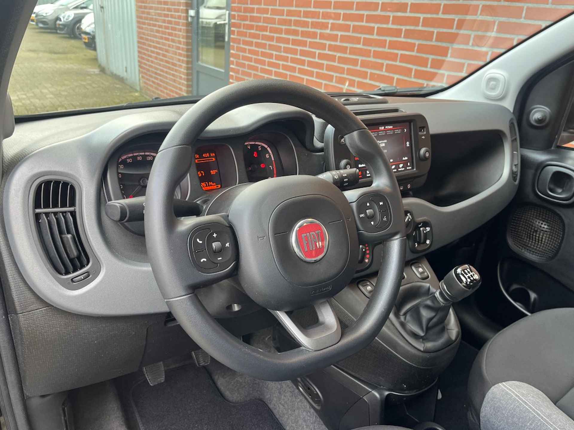 FIAT Panda 1.0 HYBRID CITY LIFE CARPLAY AIRCO BLUETOOTH - 22/25