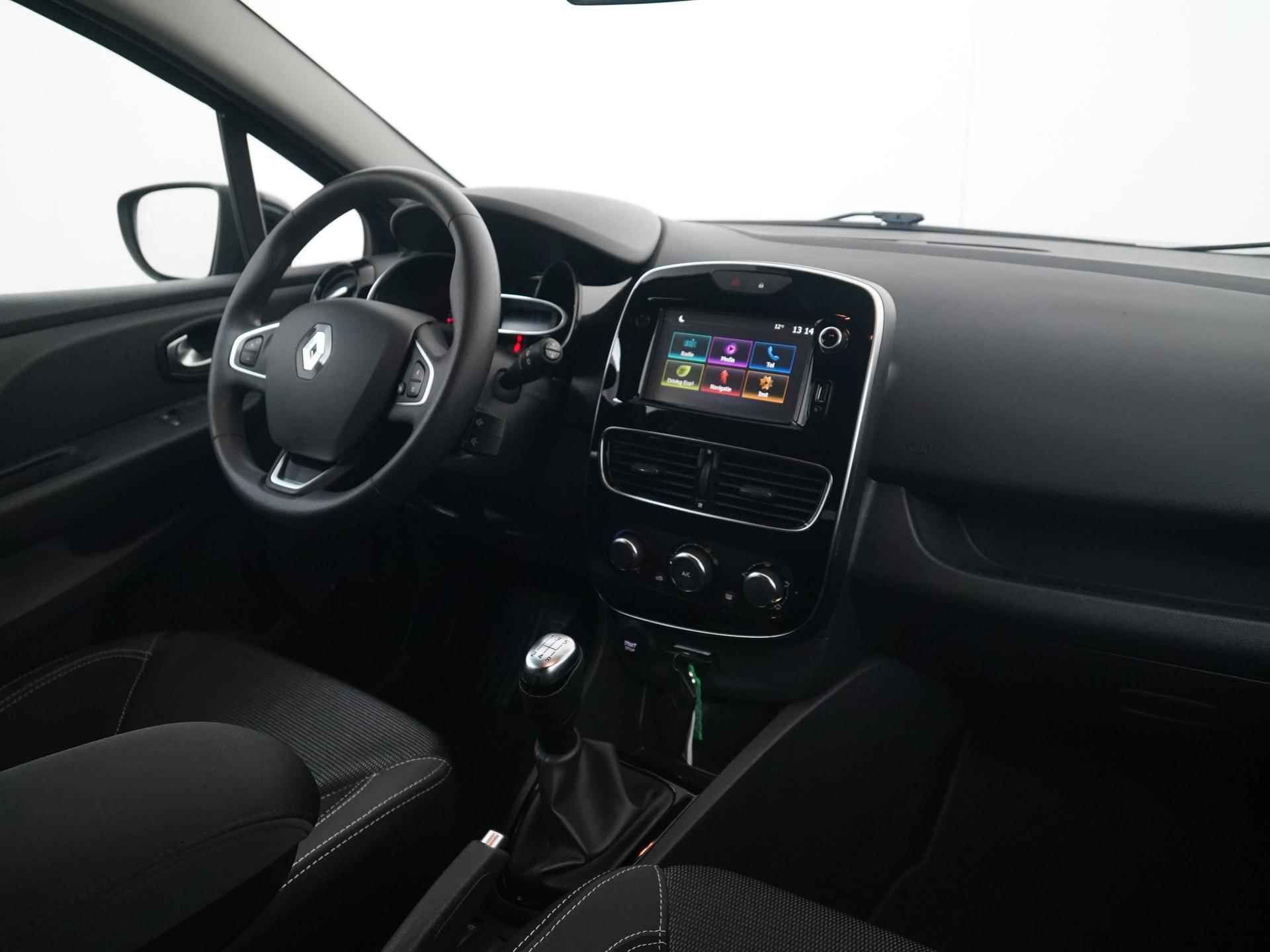 Renault Clio Estate 1.5 dCi Ecoleader Zen | Navigatie | Zondag Open! - 2/33