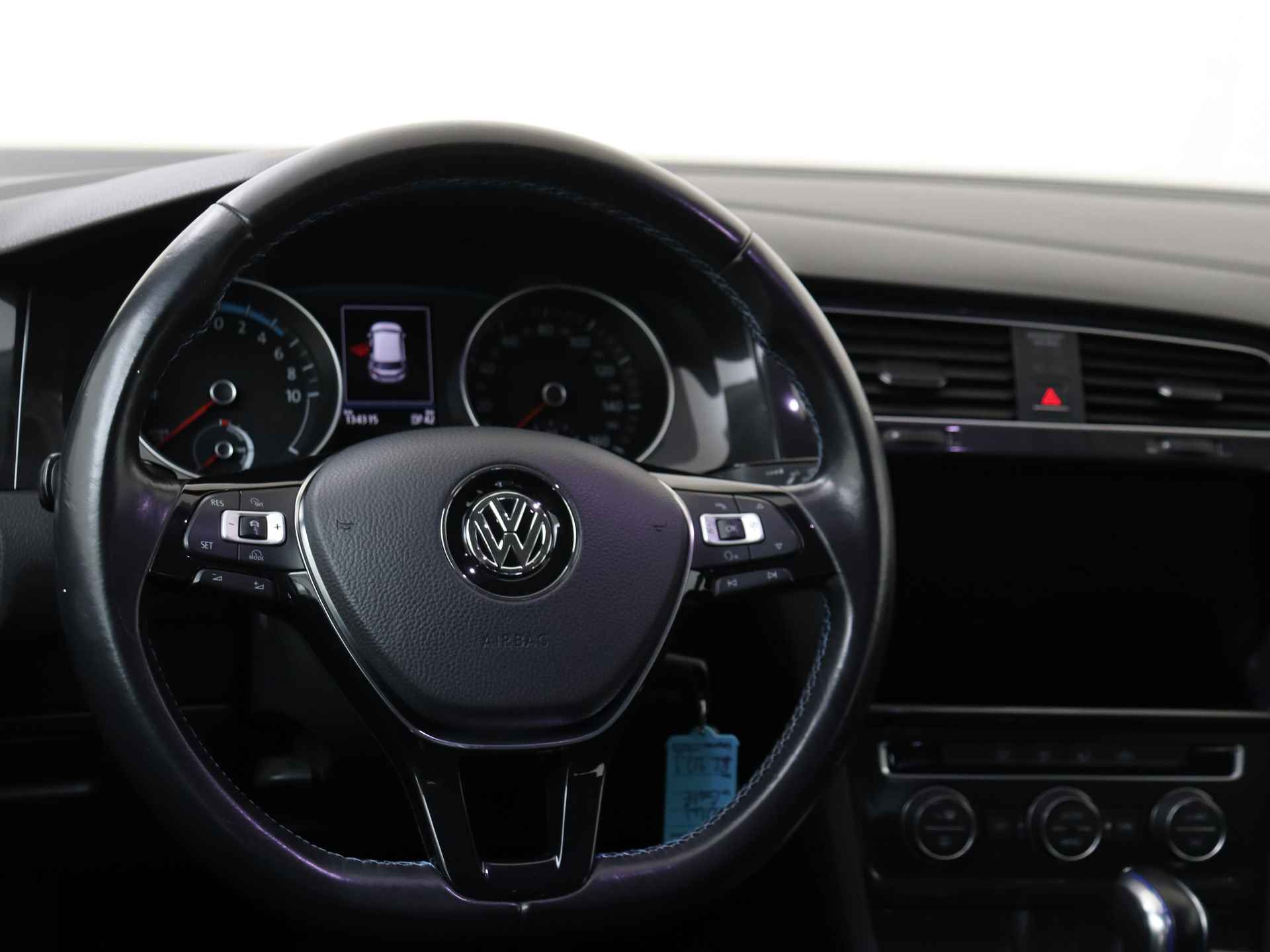 Volkswagen e-Golf e-Golf 5 deurs Automaat | Climate Control | Navigatie - 7/31